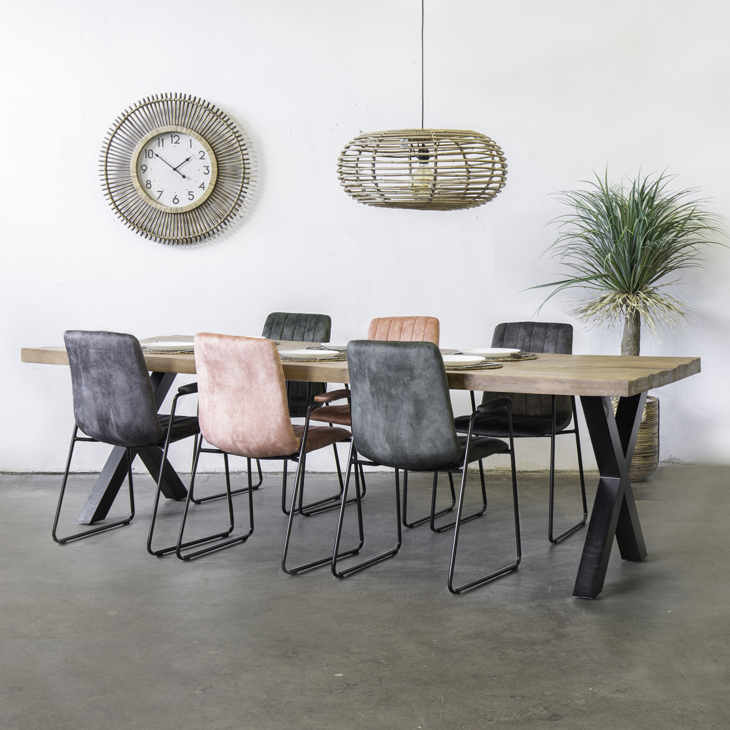 Esstisch Duro 200 x 100 cm Mango Massivholz