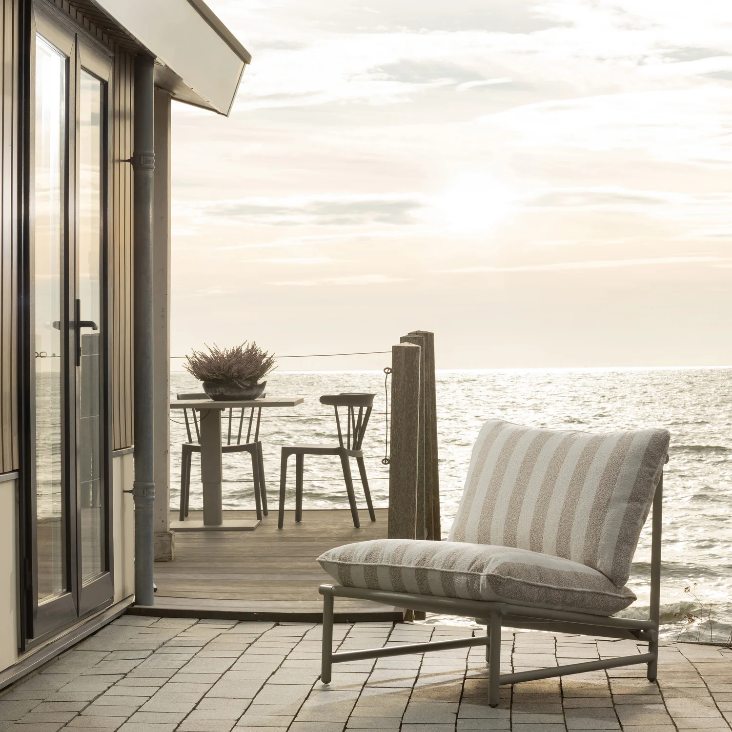 Outdoor Lounge Sessel ELVO Aluminium Olefinbezug Streifen Gartensessel