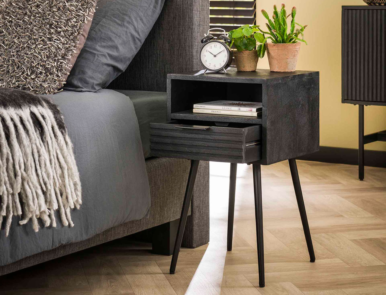 Nachttisch EMIRA H 60 cm schwarz