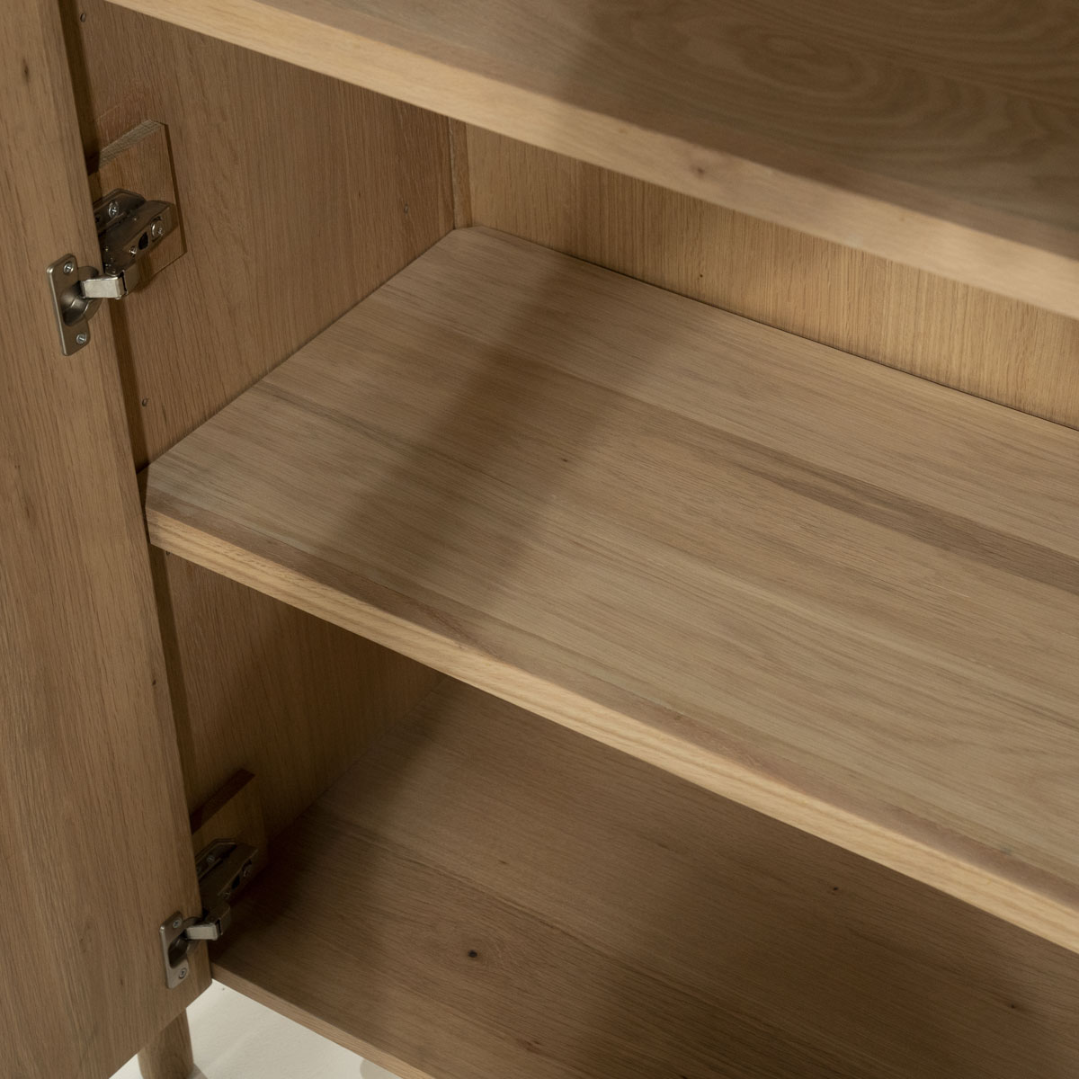 Highboard Jake mit 2 Türen Eiche Holz Furnier hellbraun