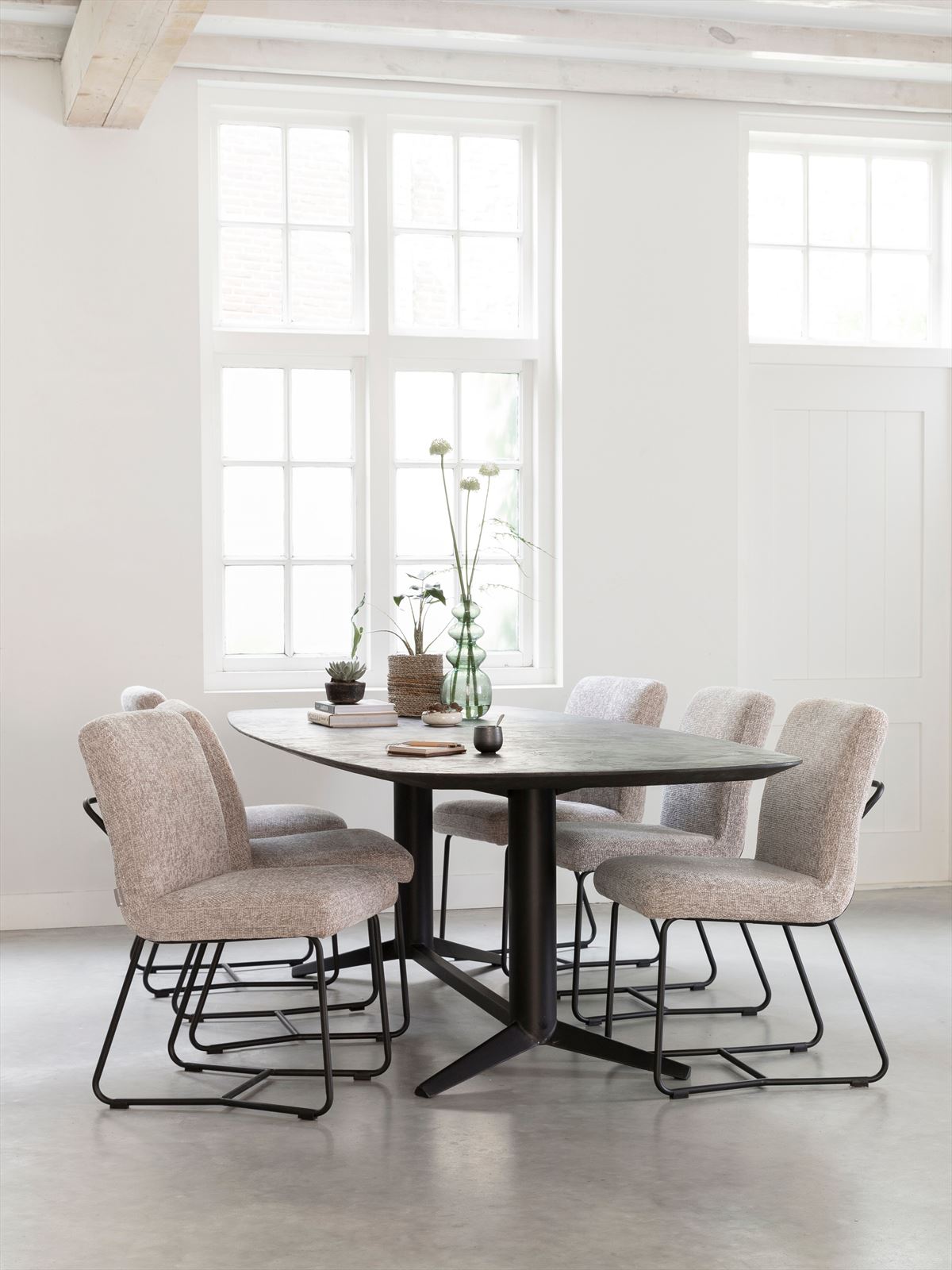 Esszimmerstuhl ZOLA gepolstert Samt beige sand