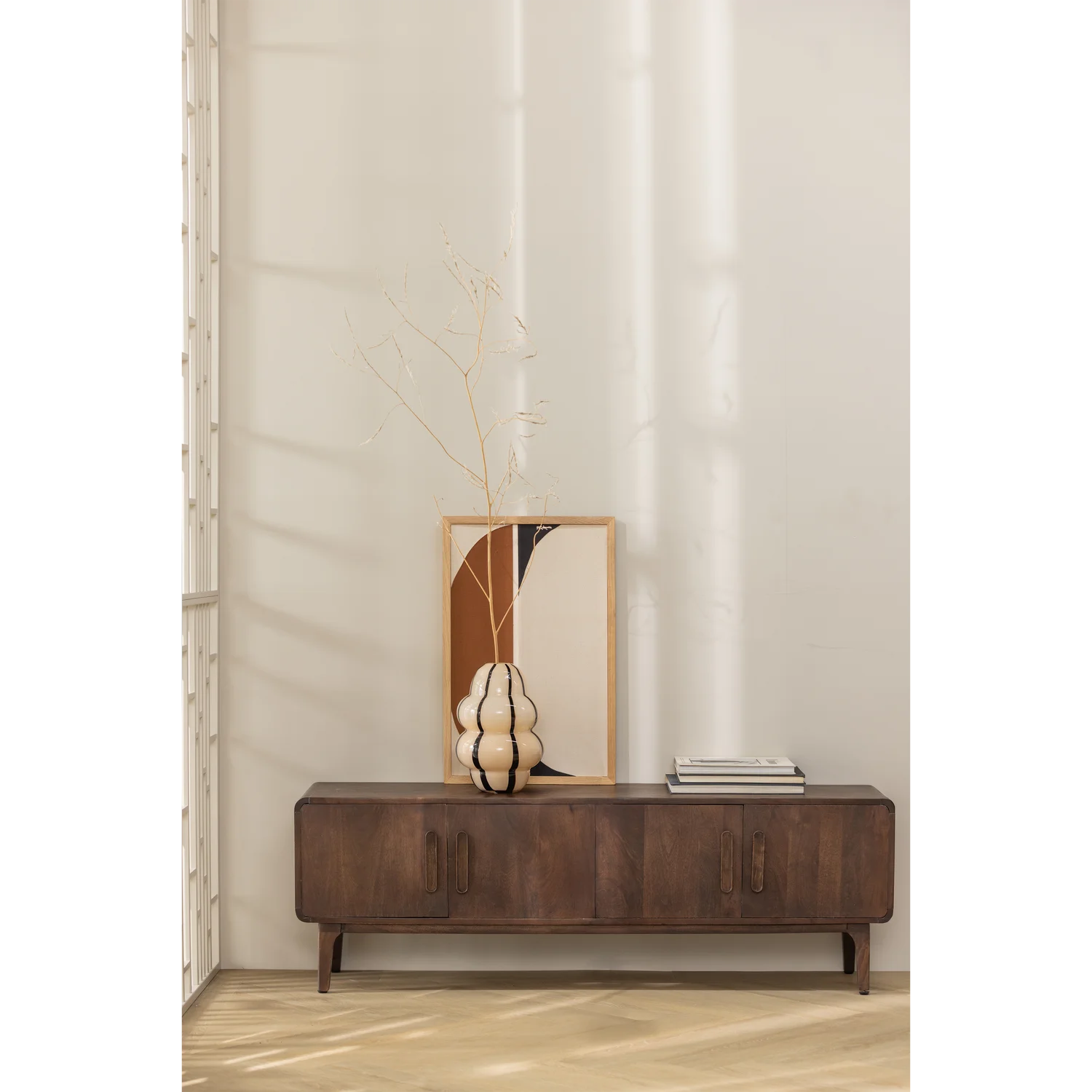 TV Möbel LIYA 150 cm Mangoholz dunkelbraun Kommode Lowboard