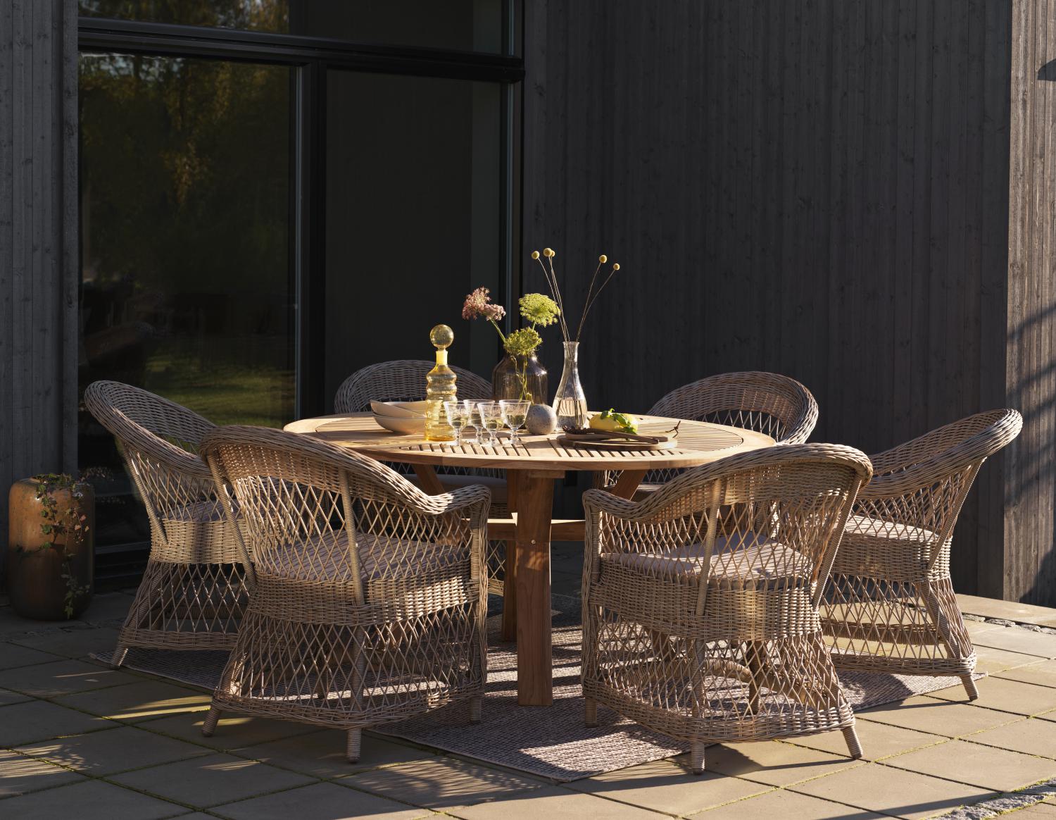 Gartentisch 150 cm rund Teakholz CIRCUS natur