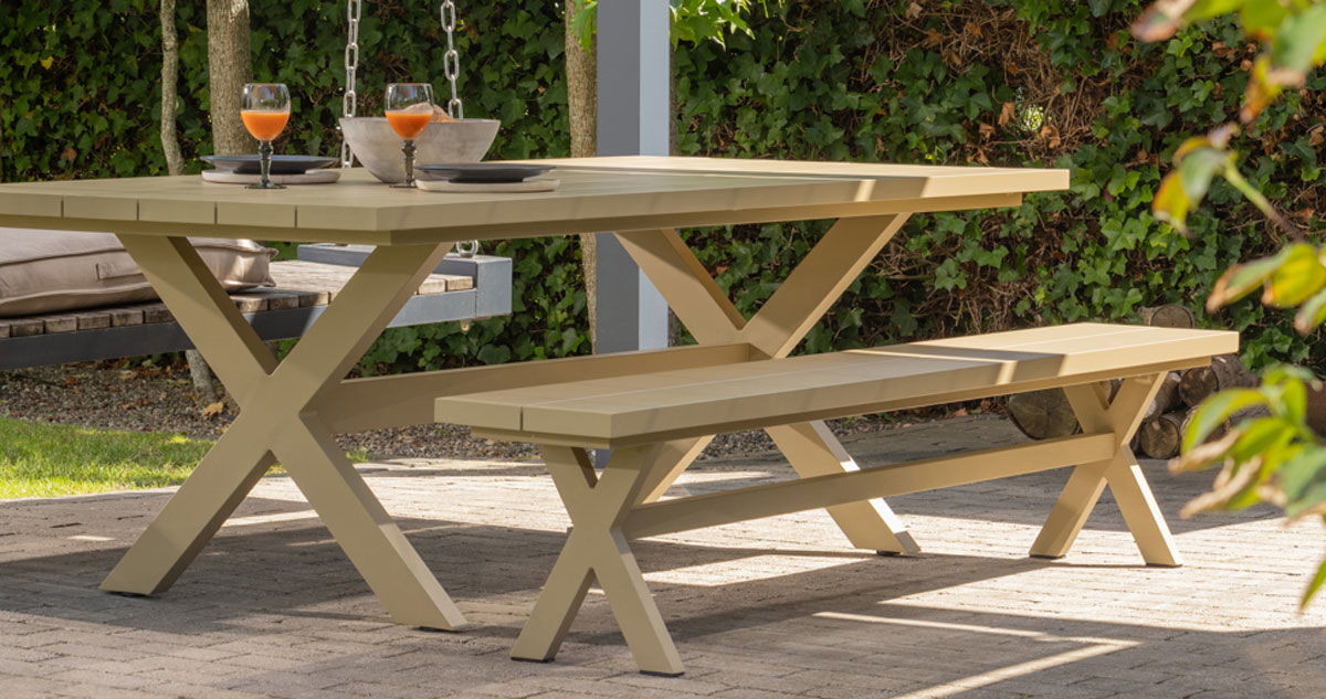Gartentisch DELTA 220 x 105 Aluminium grün sand Picknicktisch
