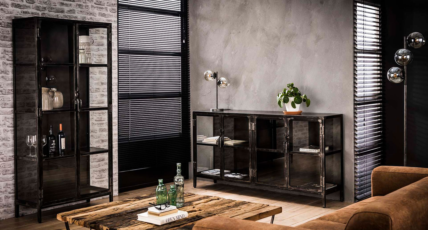 Industrie Glas Vitrine GUNS H 190 cm Metall schwarz