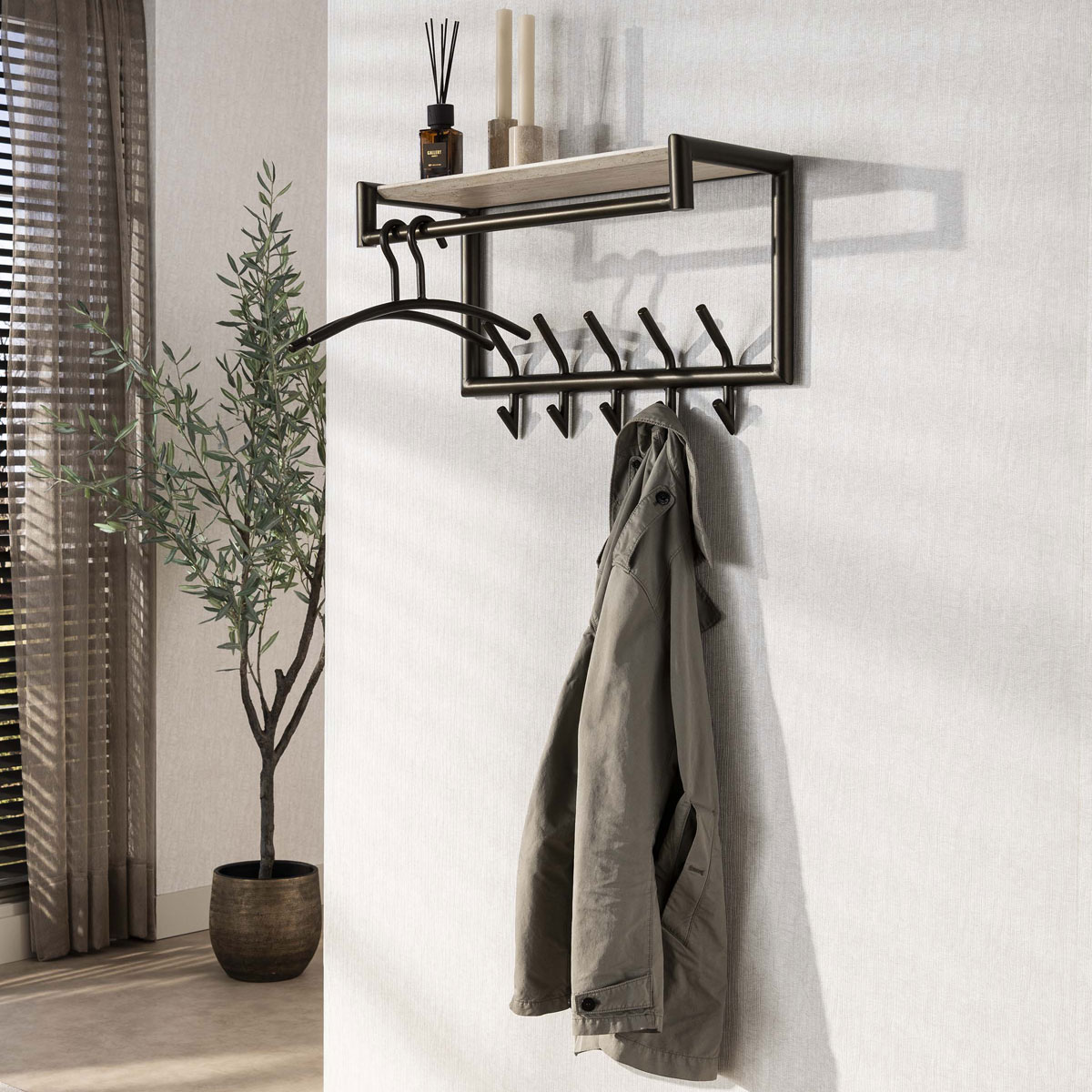 Wandgarderobe NERO B 65 cm mit 10 Haken Hutablage Travertin-Optik Metall Bronzefinish