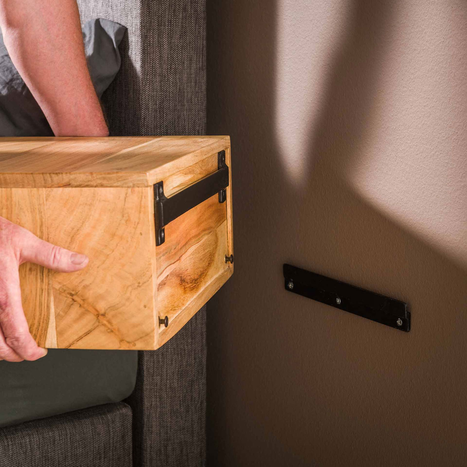 Nachttisch mit Schublade hängend Akazie
