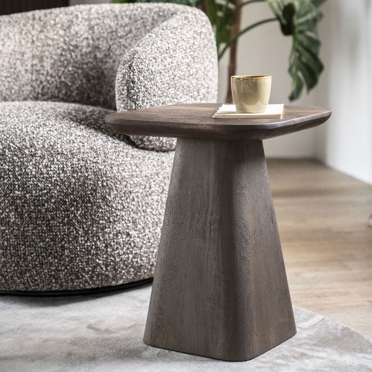 Beistelltisch Aron 40 x 40 cm Mango Massivholz braun