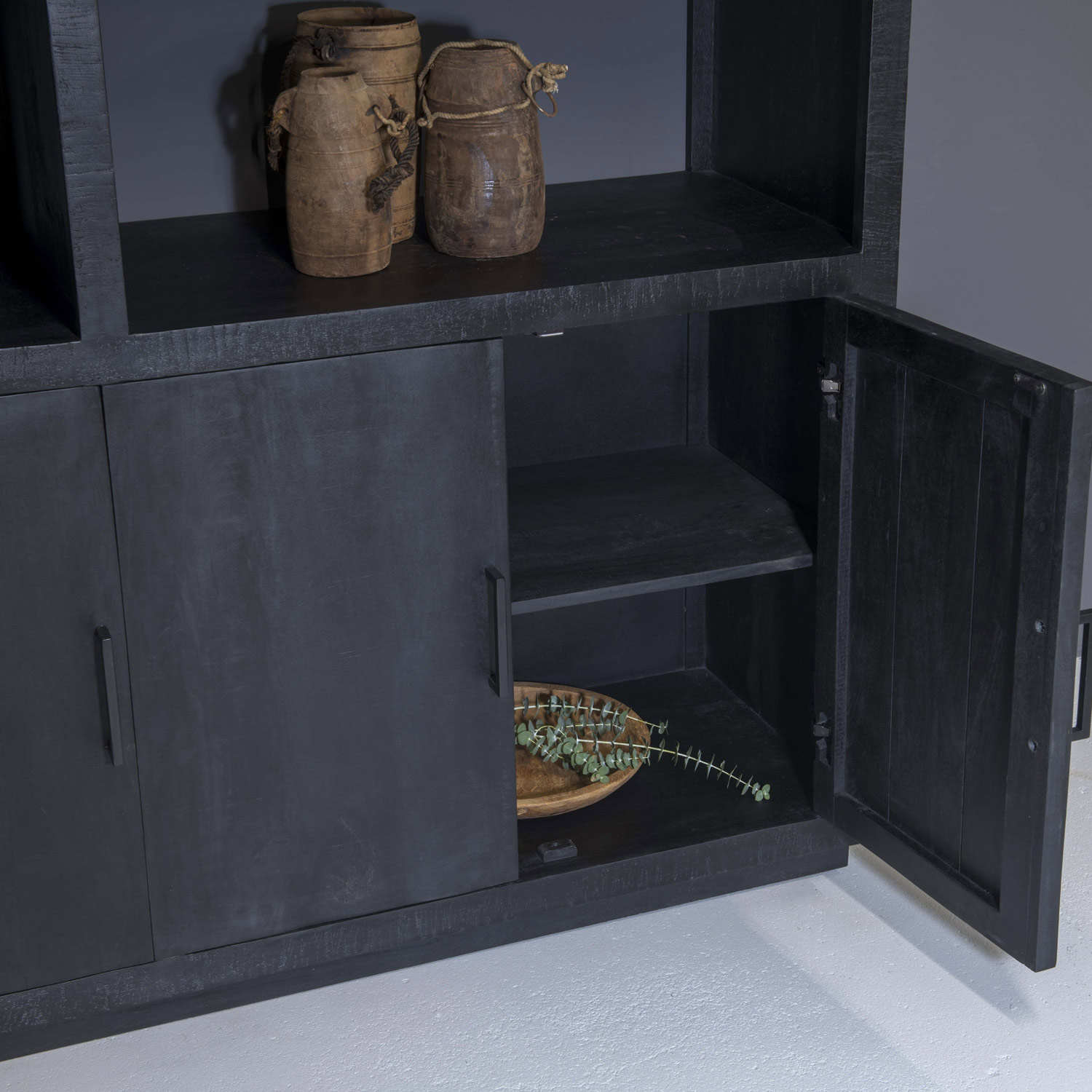 Schrankwand Regal Jaxx B 145 cm Mango Massivholz schwarz