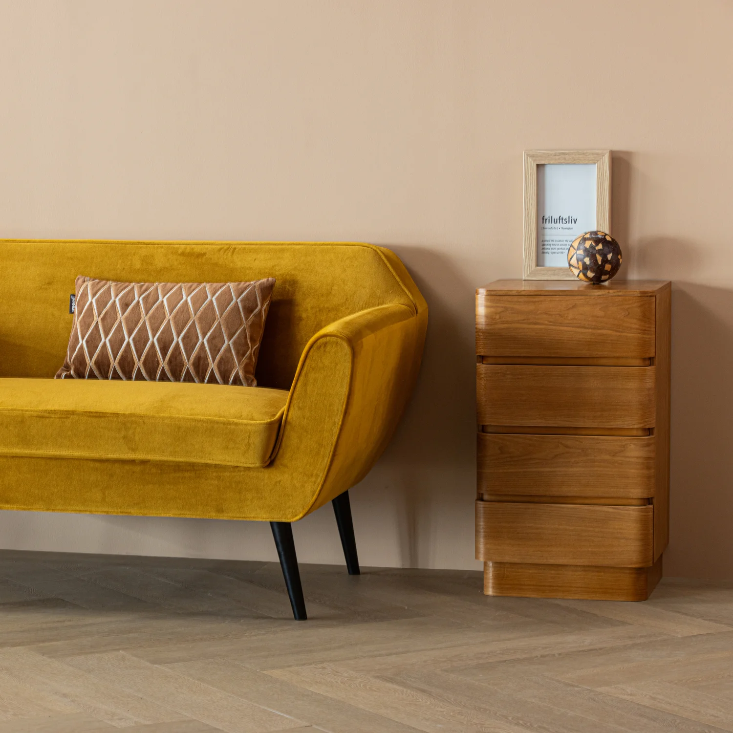 Kommode FEJO H 70 cm mit 4 Schubladen MDF Holzdekor braun