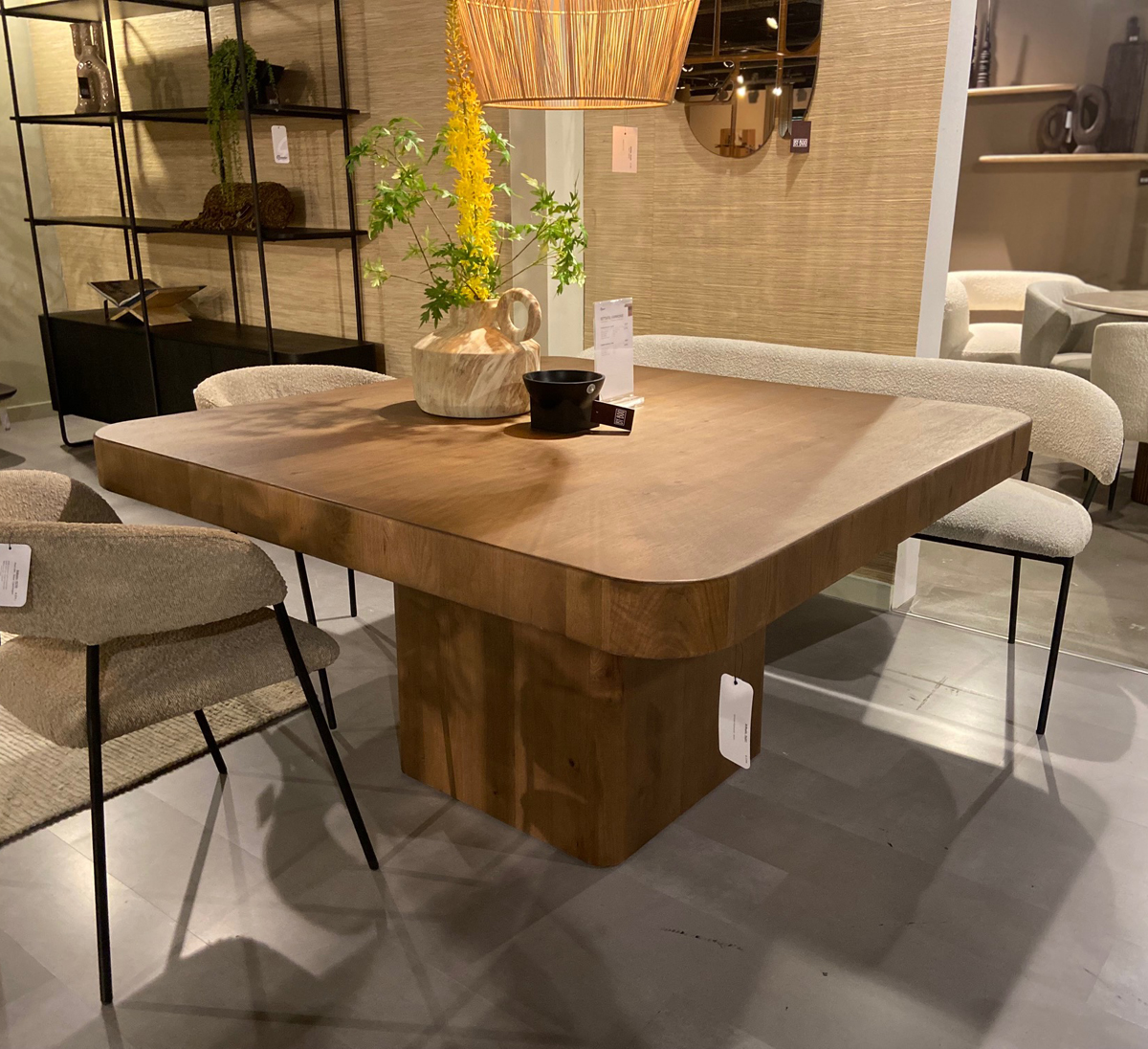 Esstisch Harmonie quadratisch 140 x 140 cm Eiche braun