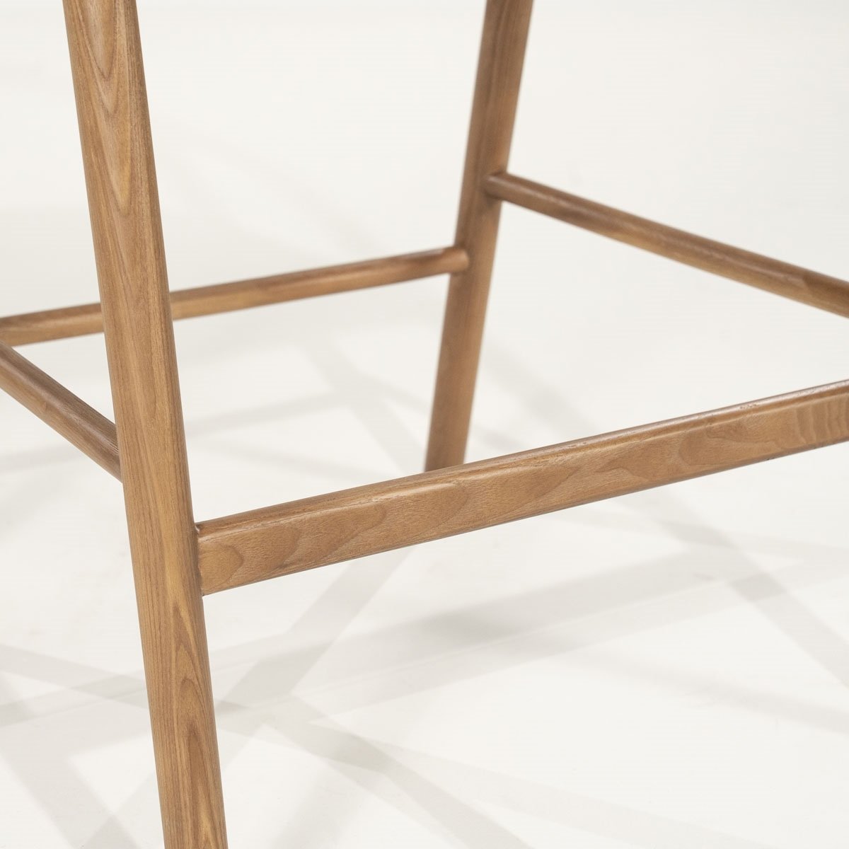 Barstuhl Rayven SH 65 cm Barhocker Esche Massivholz Bezug beige