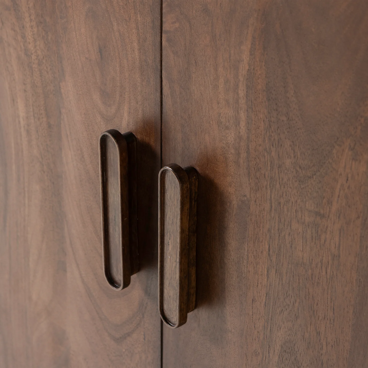 Schrank Highboard LIYA H 150 cm Mangoholz dunkelbraun