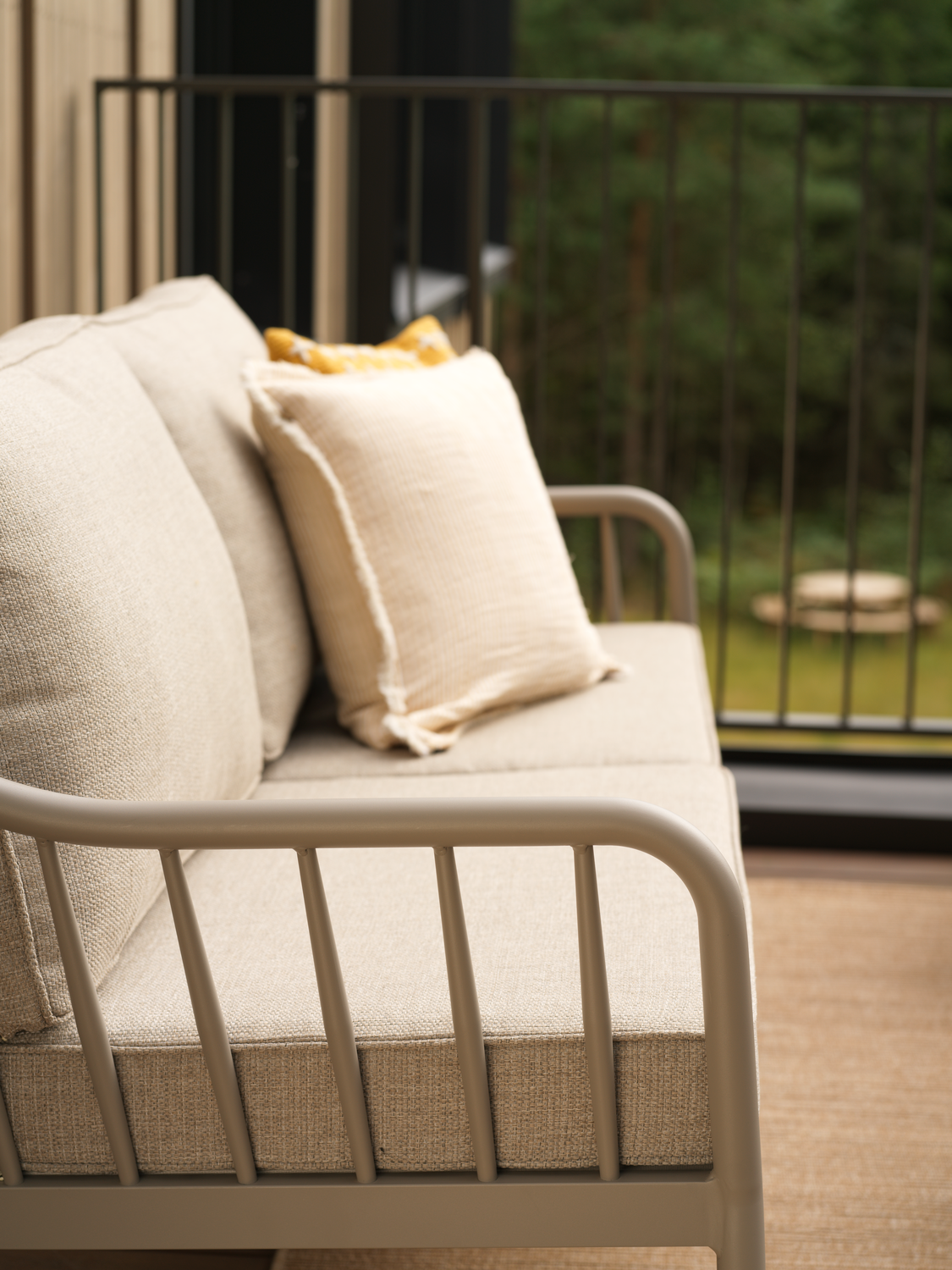 3 Sitzer Gartensofa Sofa Coleville 185 cm mit Kissen Aluminium khaki