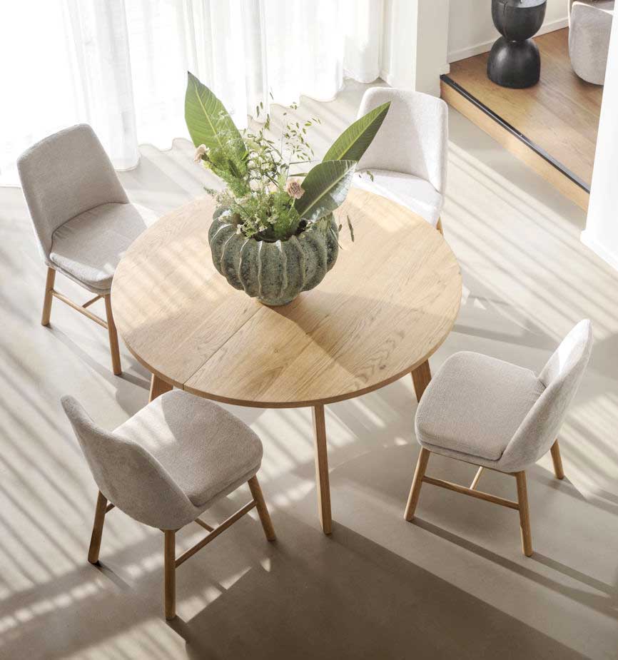 Esszimmerstuhl ALVA Stoff beige Beine aus Eiche