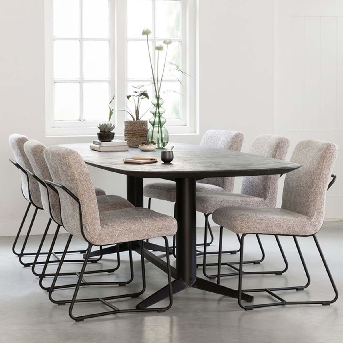 Esstisch Soho oval 260 x 110 cm Mortex schwarz