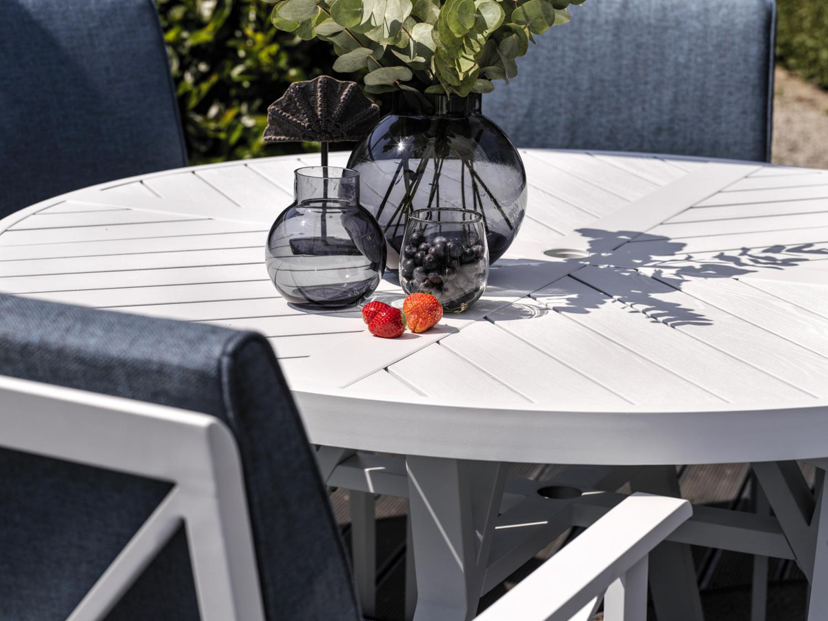 5 tlg. Gartenmöbel Essgruppe Aluminium weiss incl Kissen