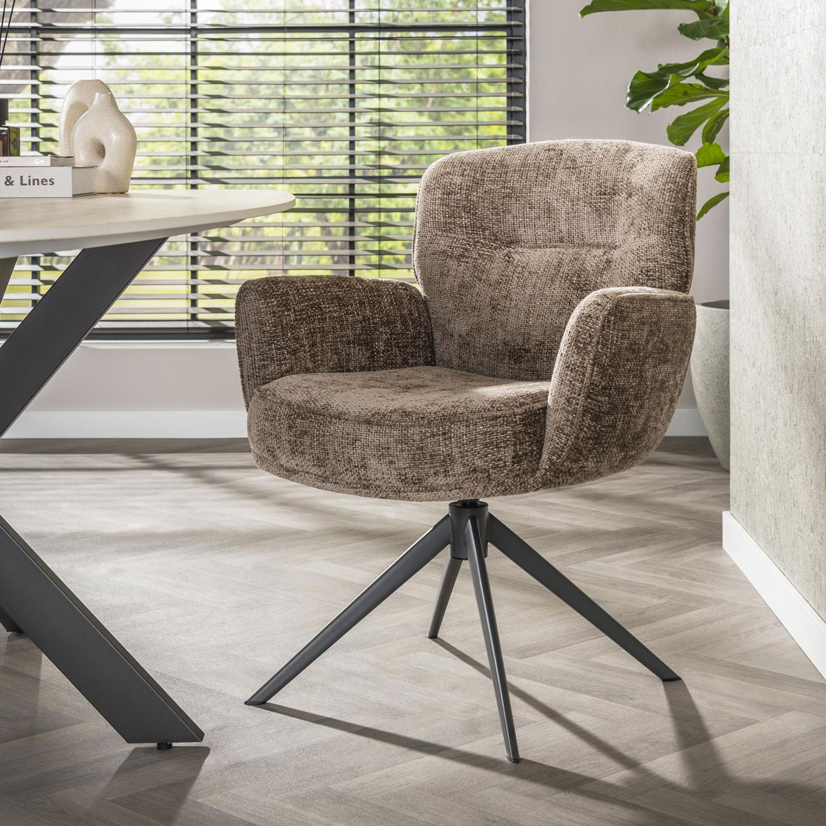 Armlehnstuhl LORENZO drehbar Chenille Stoff champagner