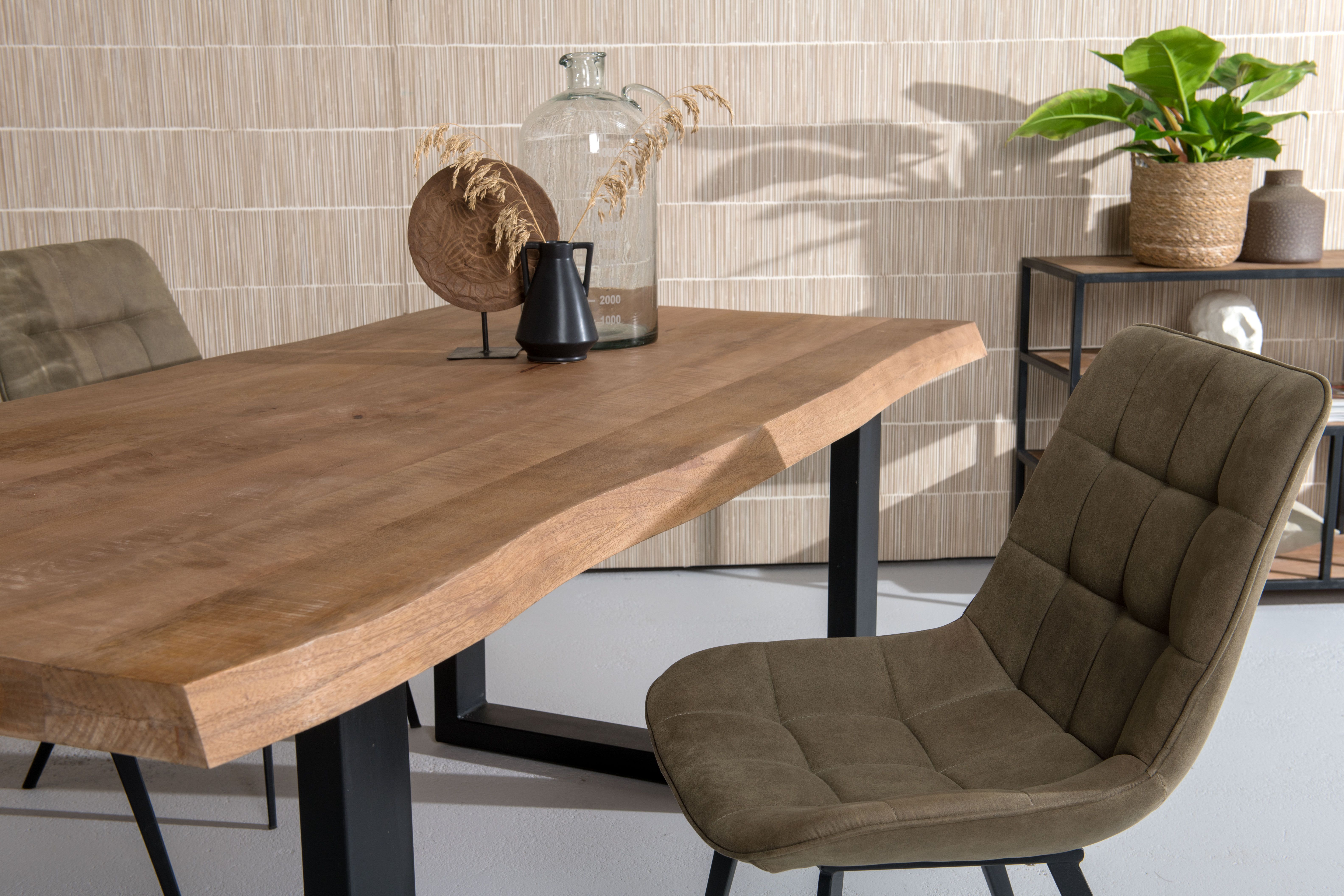 Esstisch Sturdy Tree 240 x 100 cm Baumstamm