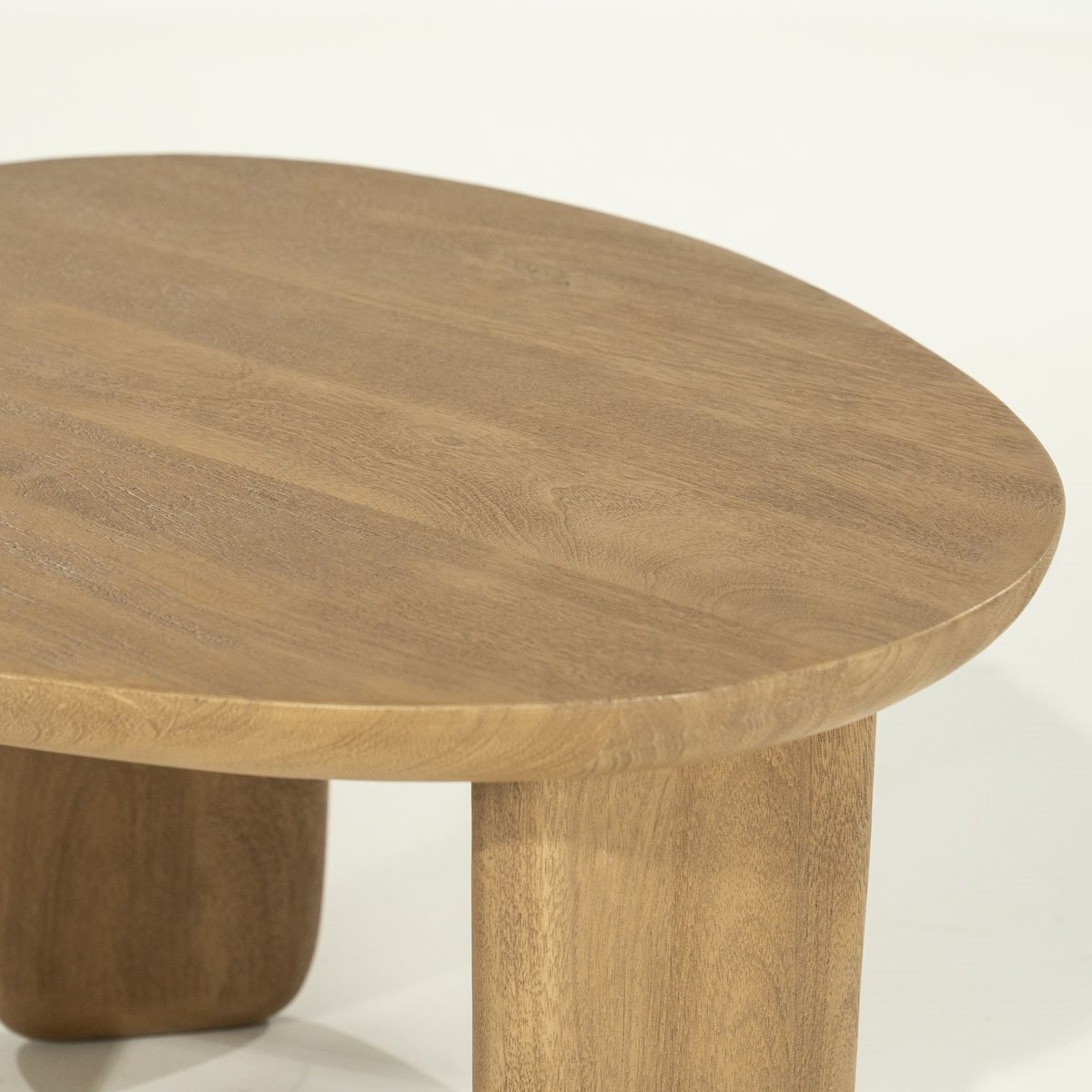 Couchtisch Maud klein 65 x 56,5 cm Mangoholz hell Sofatisch Beistelltisch