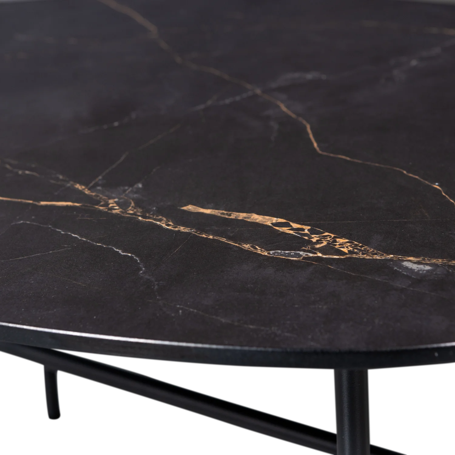 Couchtisch VAJEN 80 x 60 cm Porzellan Metall schwarz