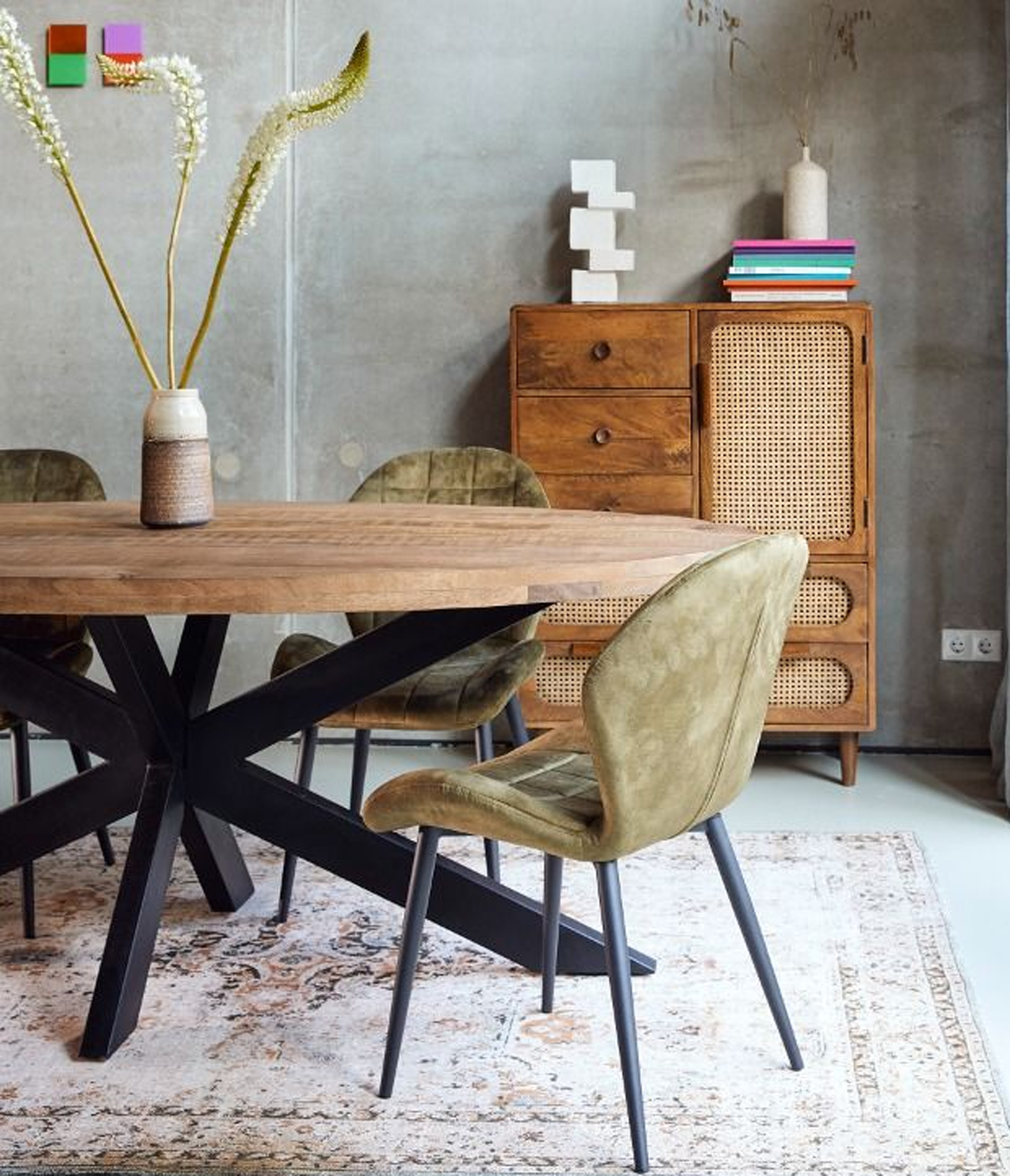 Esstisch oval 160 x 90 cm Mangoholz