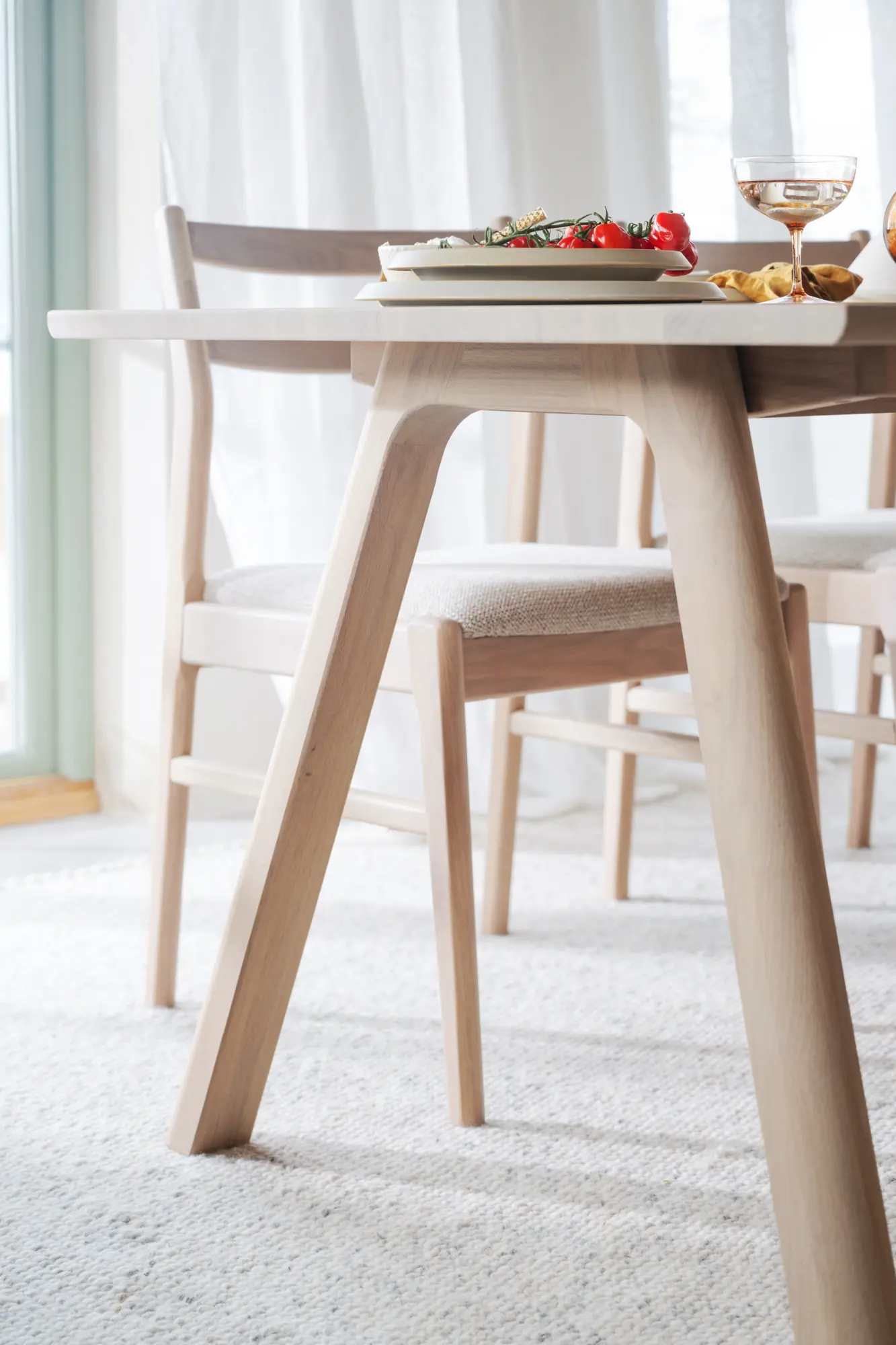 Esstisch LAPPERON 220 x 95 cm Eiche white wash verlängerbar 310 cm