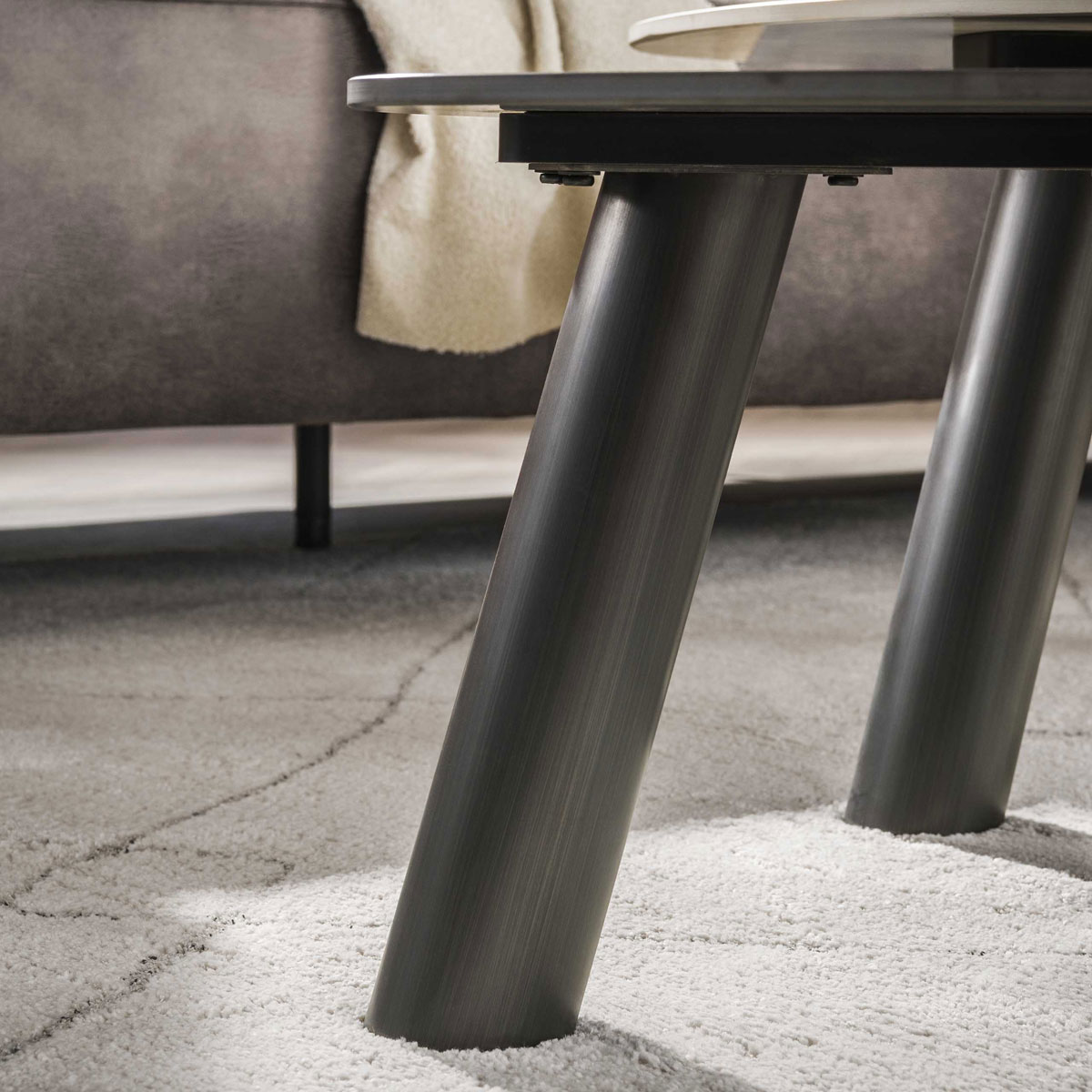 2er Set Couchtisch Bianco & Nero organisch Travertin Edelstahl