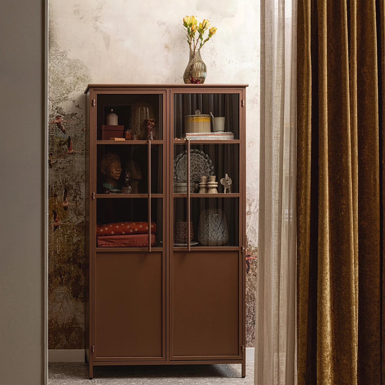 Industrie Vitrine Exhibit H 170 cm Metall tan