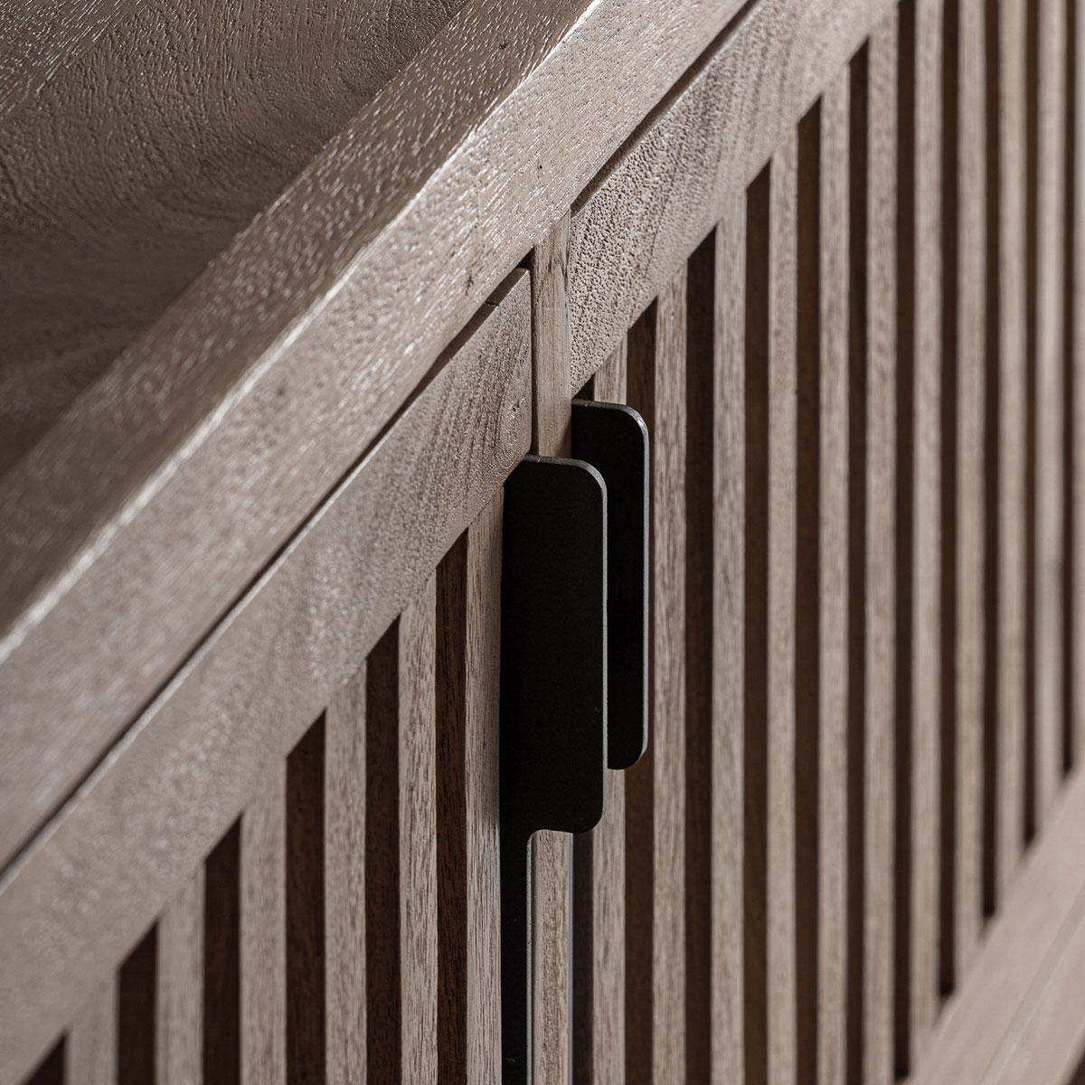 TV Möbel GÀBIA 253 cm Mangoholz hellbraun Kommode Lowboard