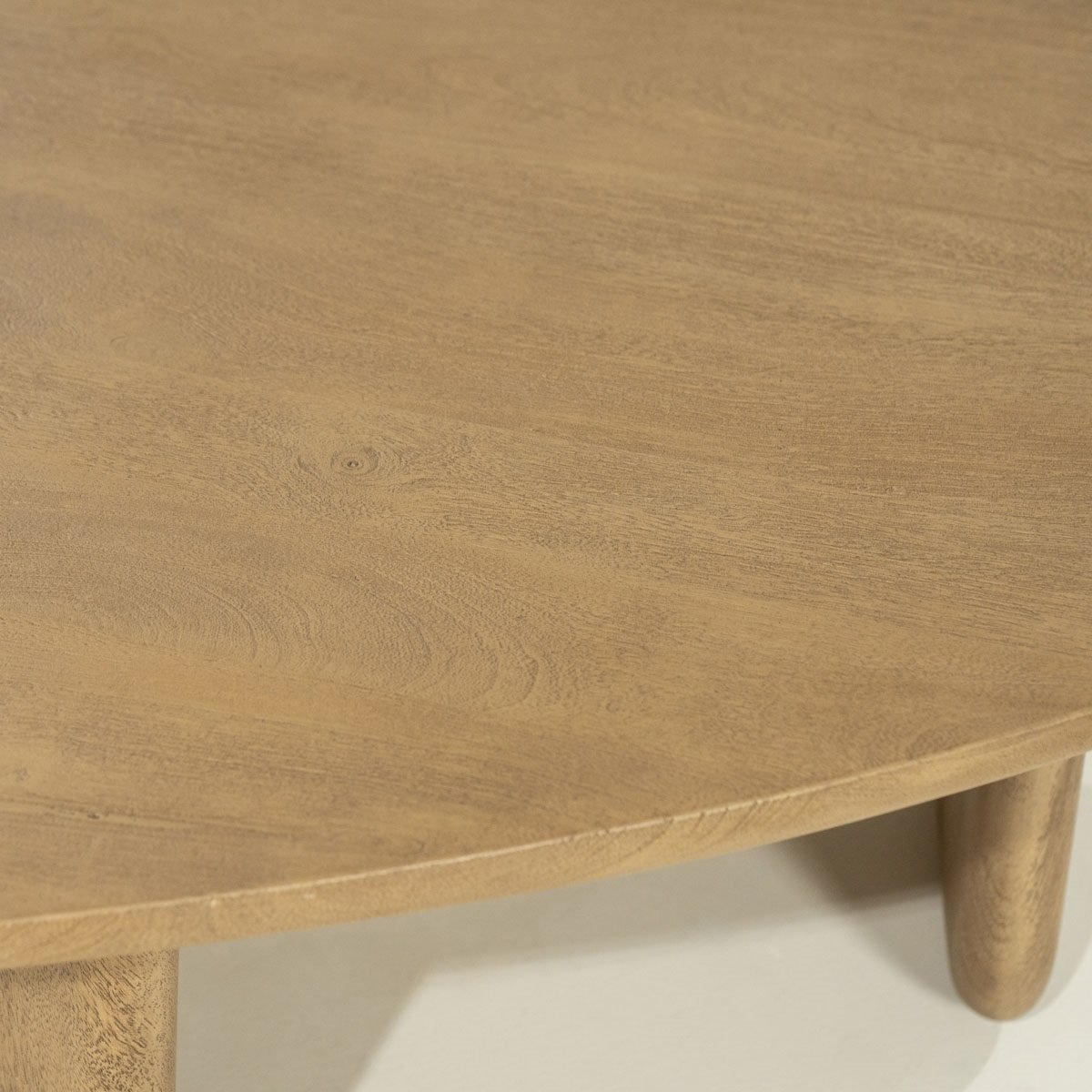 Couchtisch Maud groß 100 x 85 cm Mangoholz hell Sofatisch Beistelltisch