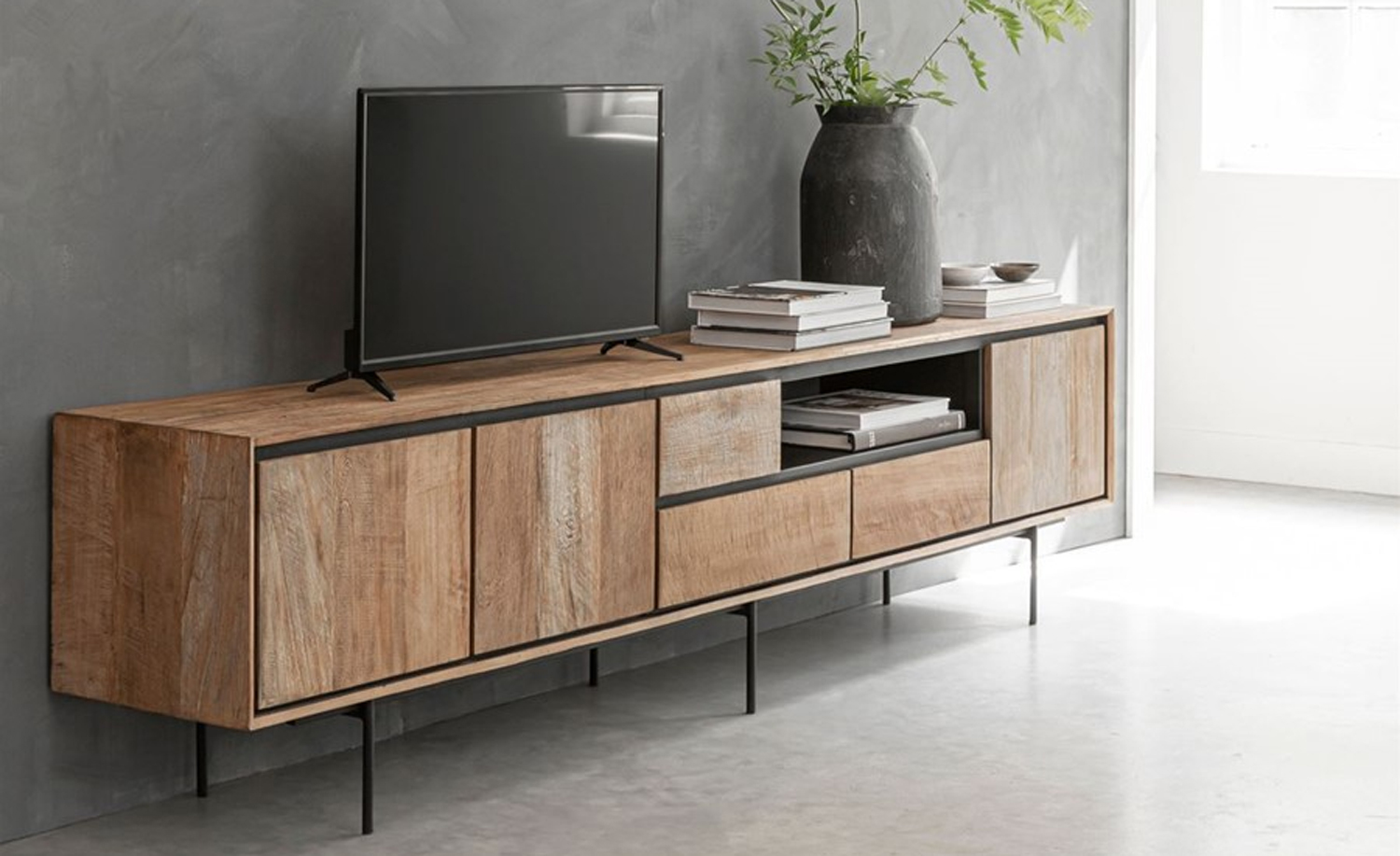 TV Möbel Lowboard 235 cm recyceltes Teakholz massiv