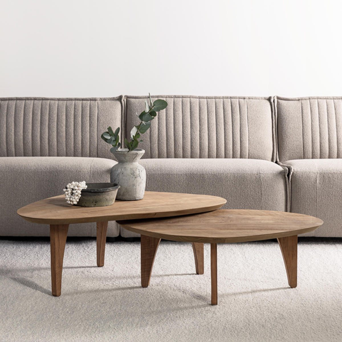 2er Set Couchtisch Bliss organisch recyceltes Teakholz