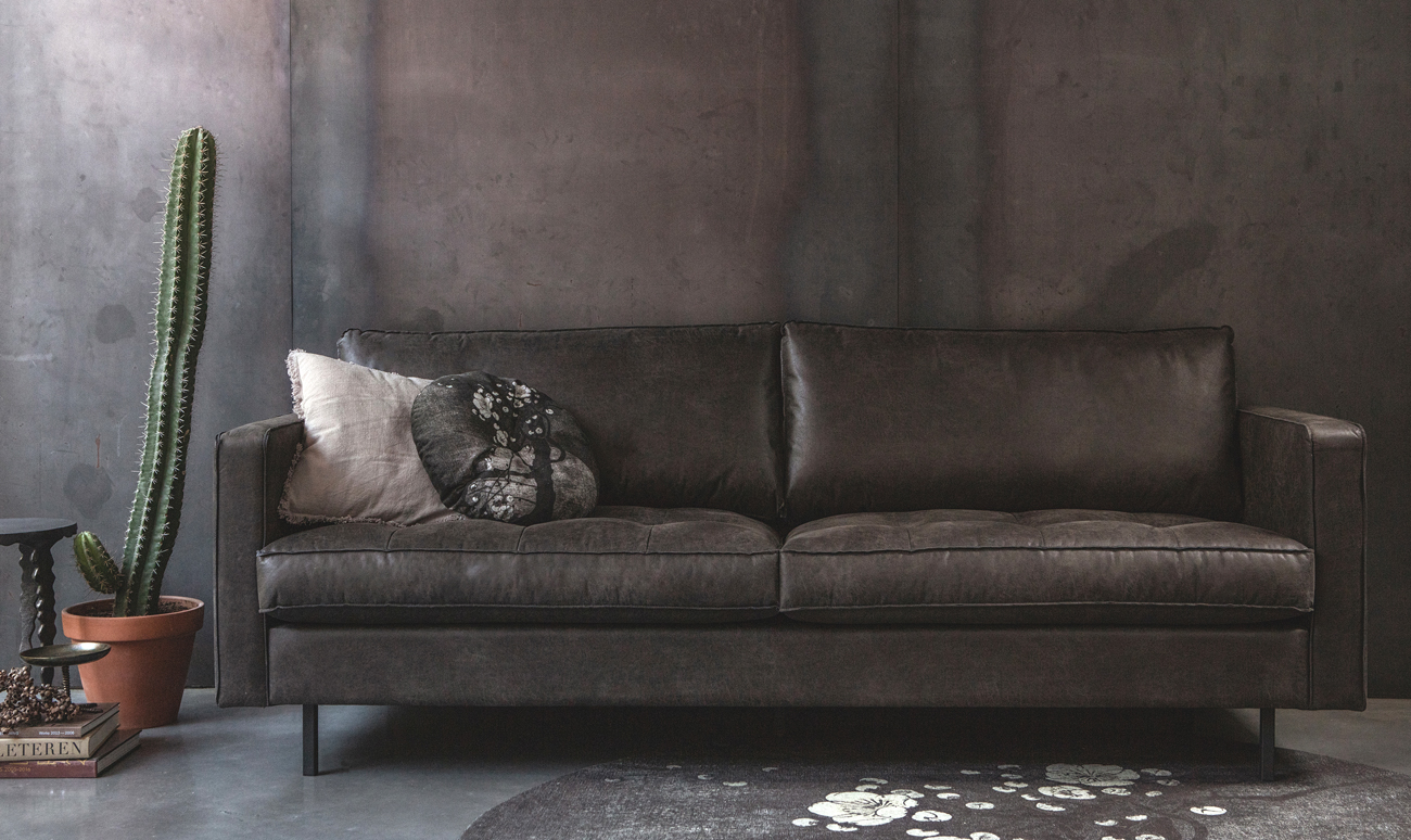 2,5 Sitzer Sofa Rodeo classic schwarz recyceltes Leder