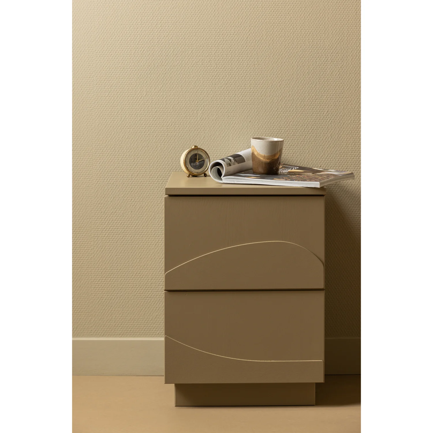 Nachtschränkchen TEO H 50 cm Kiefernholz mud