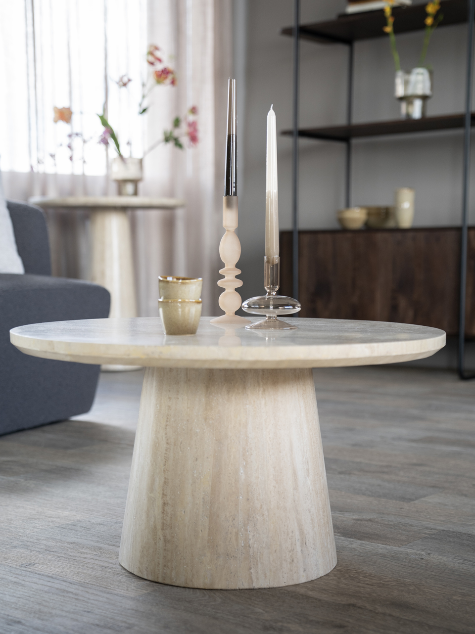 Runder Travertin Couchtisch Ø 70 cm Naturstein
