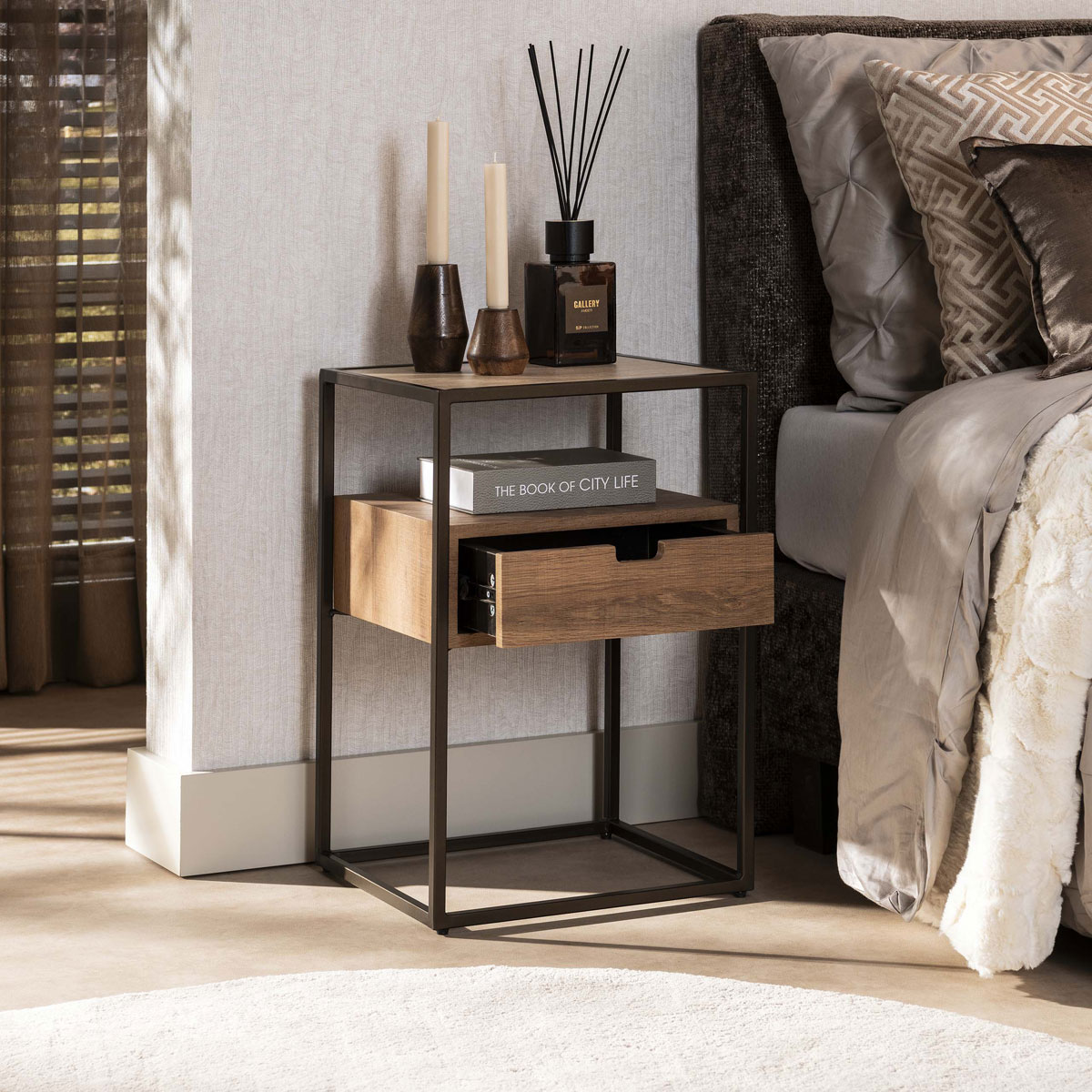 Nachttisch VENZA H 602 cm Keramik Travertinplatte mit Schublade Eichenoptik Metall bronze