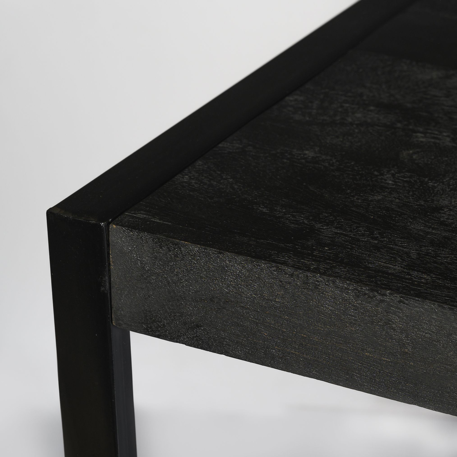 Esstisch Norris 140 x 80 cm Mangoholz Metall schwarz