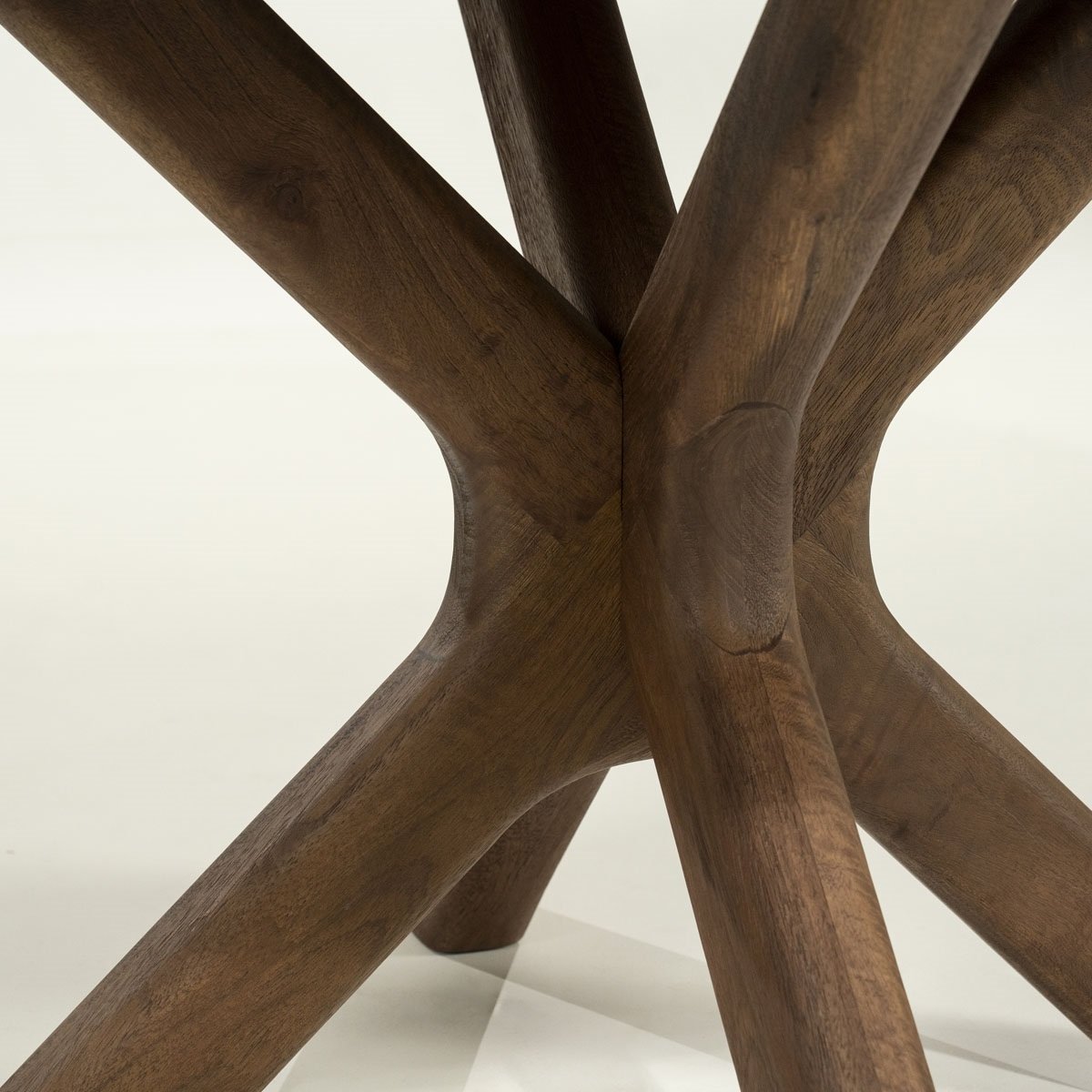 Esstisch Tycho rund 150 cm Mango Massivholz 
