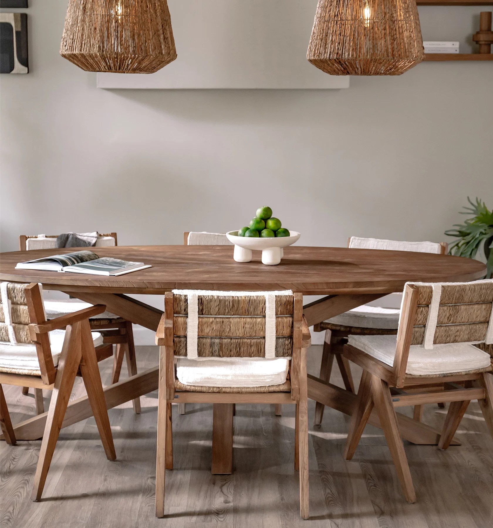 Esstisch Xono oval Teakholz natur 280 x 115 cm