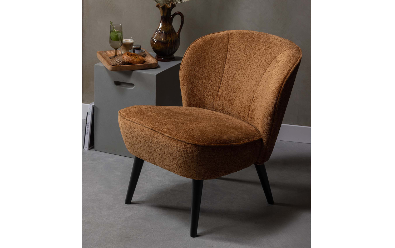woood Sessel SARA structure velvet cognac Clubsessel