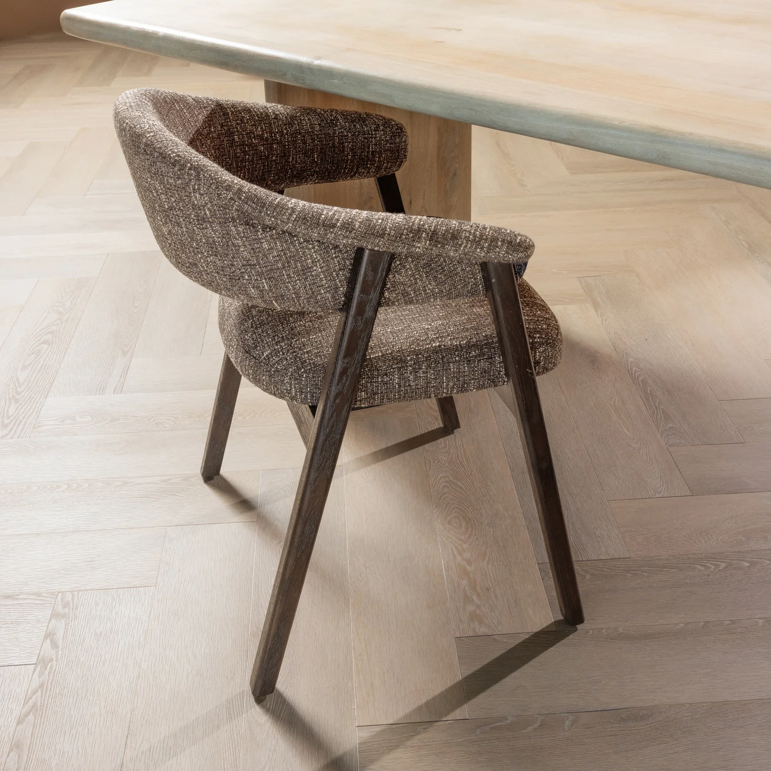 Armlehnstuhl TUNAR Eichenholz Stoff braun