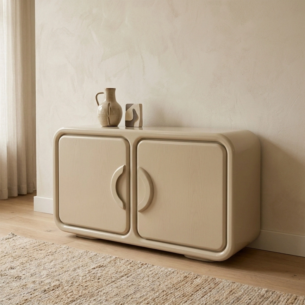 Kommode GUBBY 120 cm Hochglanz beige mit 2 Türen