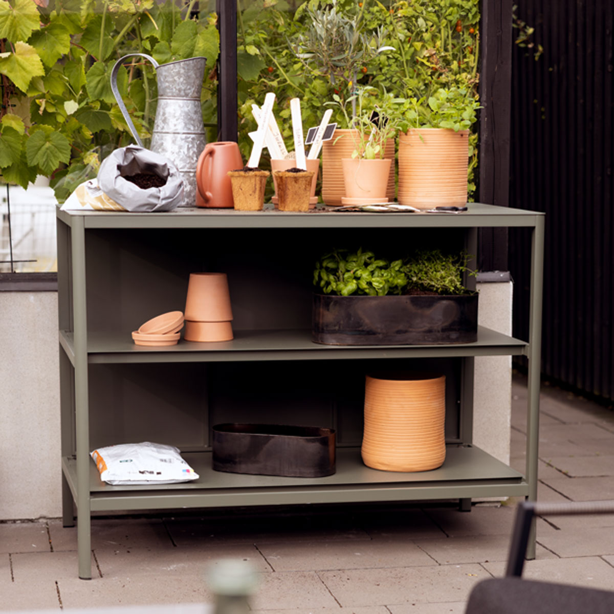 Outdoor Küche Kelia Modul offenes Element 121 cm Aluminium nordic grün