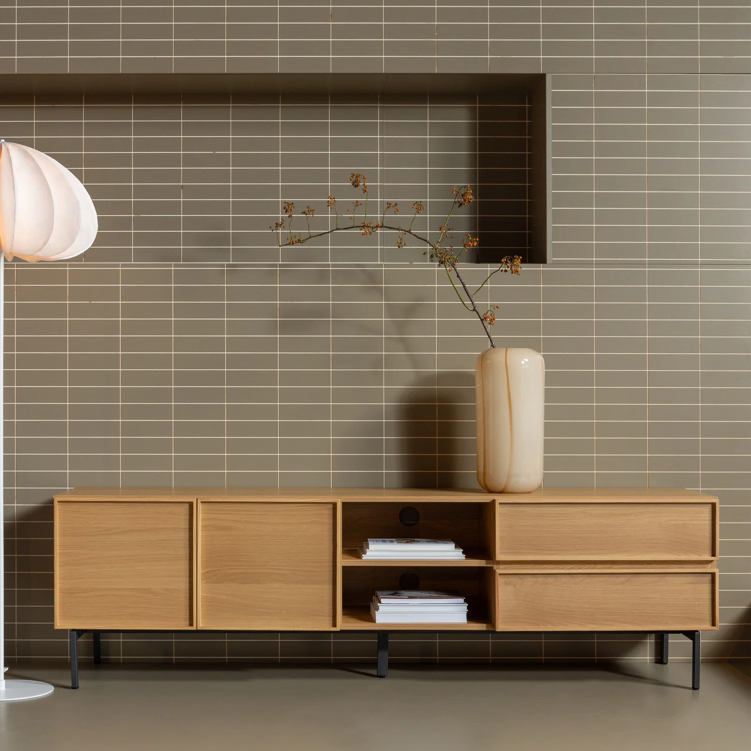 TV Möbel Lowboard TOURS 180 cm MDF Melamin beschichtet natur