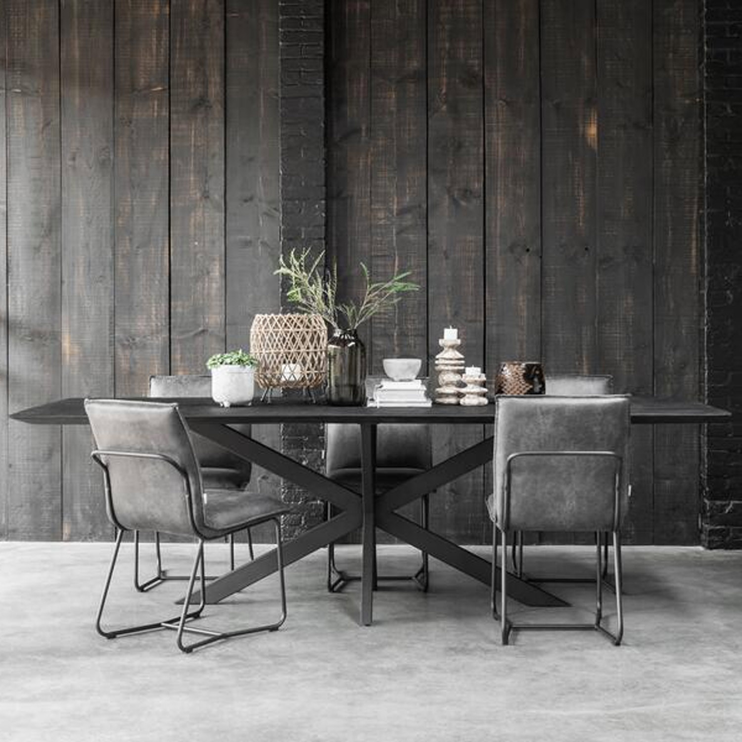 DTP HOME Esstisch Curves schwarz 210 x 100 cm Teakholz Metall