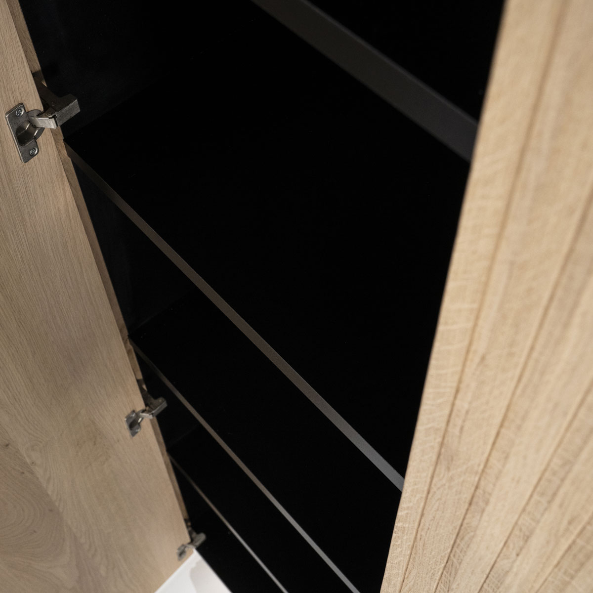 Schrank Rosenborg 2-türig H 210 cm Eiche natur