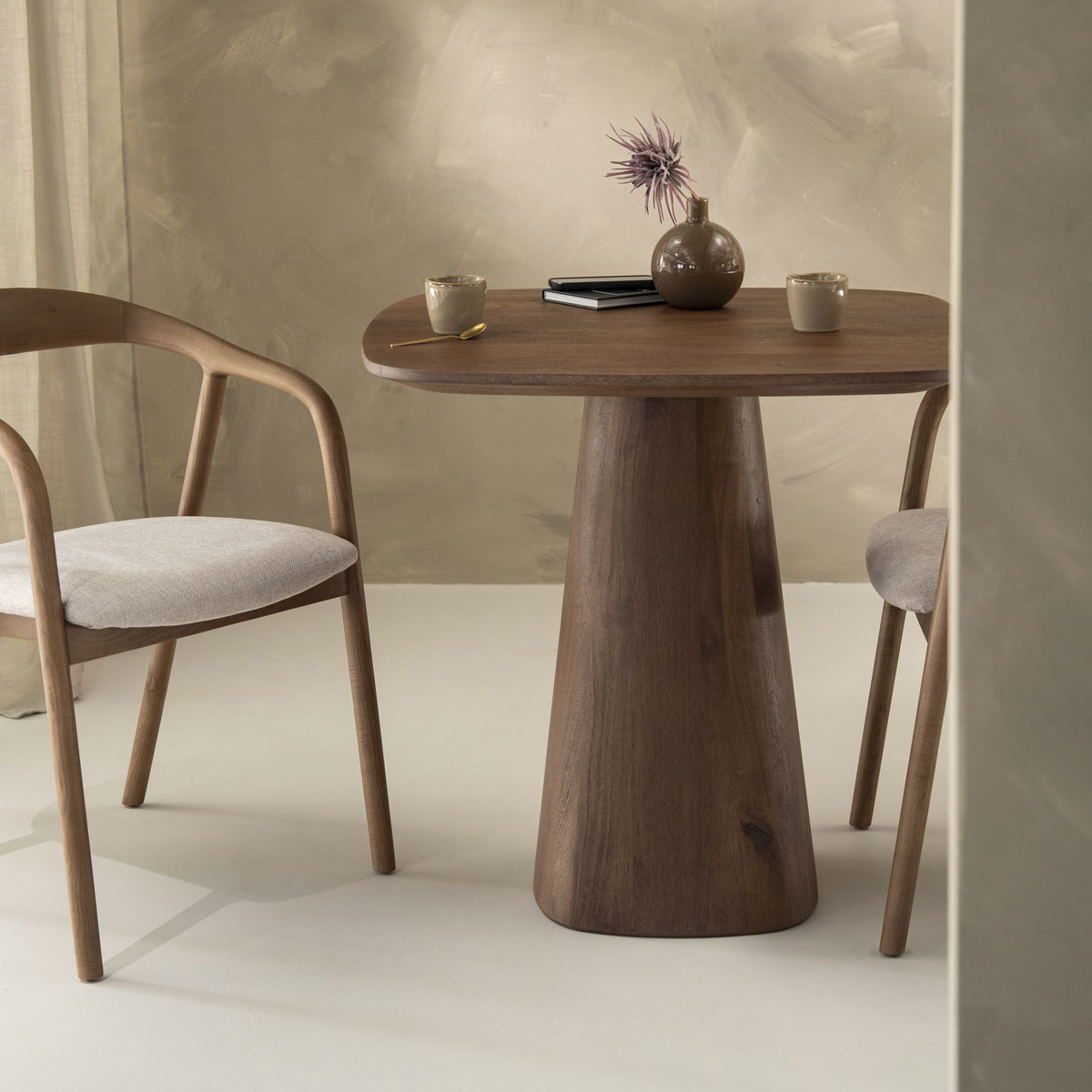 Esstisch Aron quadratisch 80 x 80 cm Mango Massivholz braun