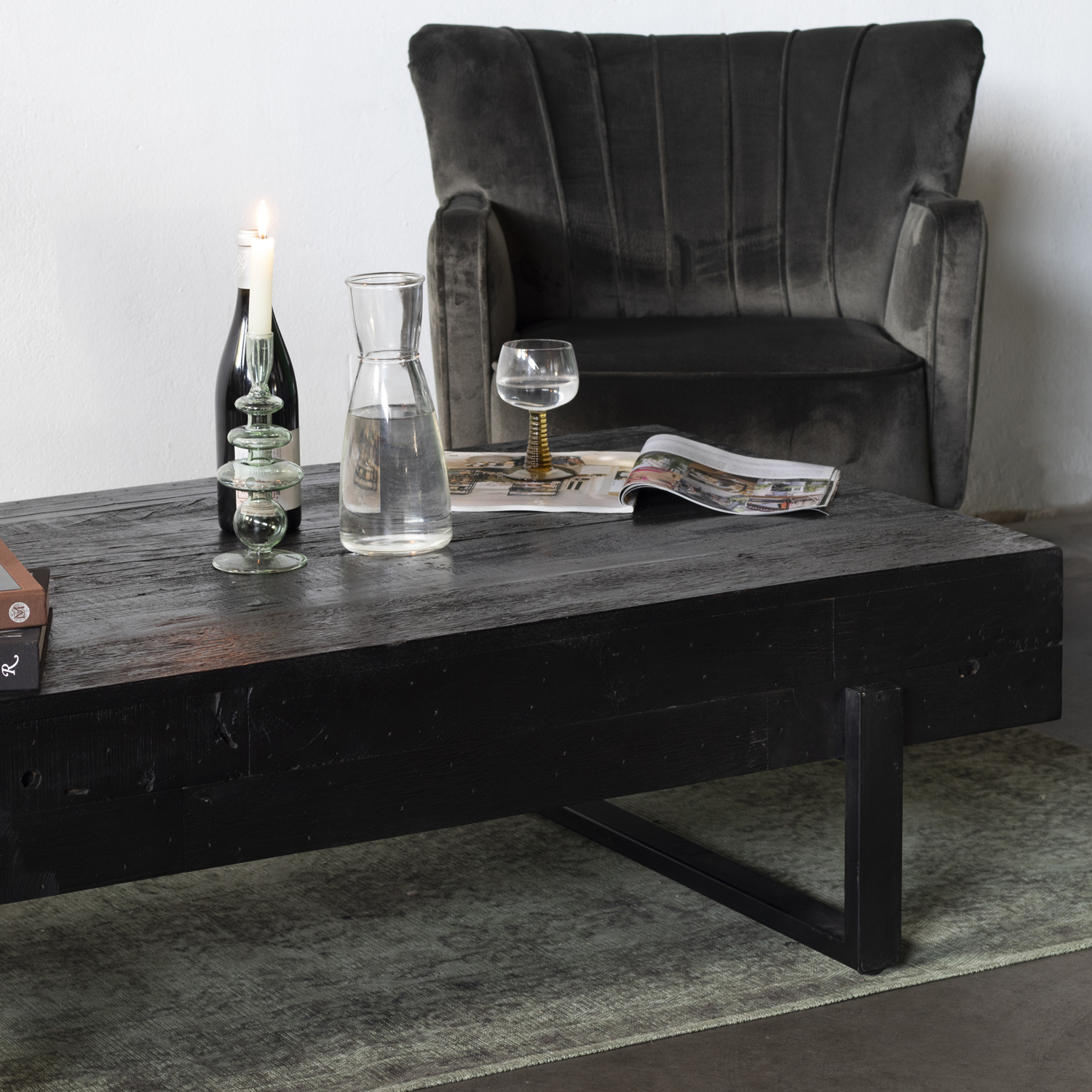 Couchtisch MENZEL 140 x 75 cm Akazie vintage schwarz