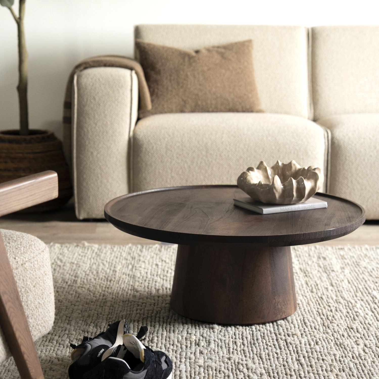 Couchtisch Ron rund Ø 80 cm Mangoholz braun